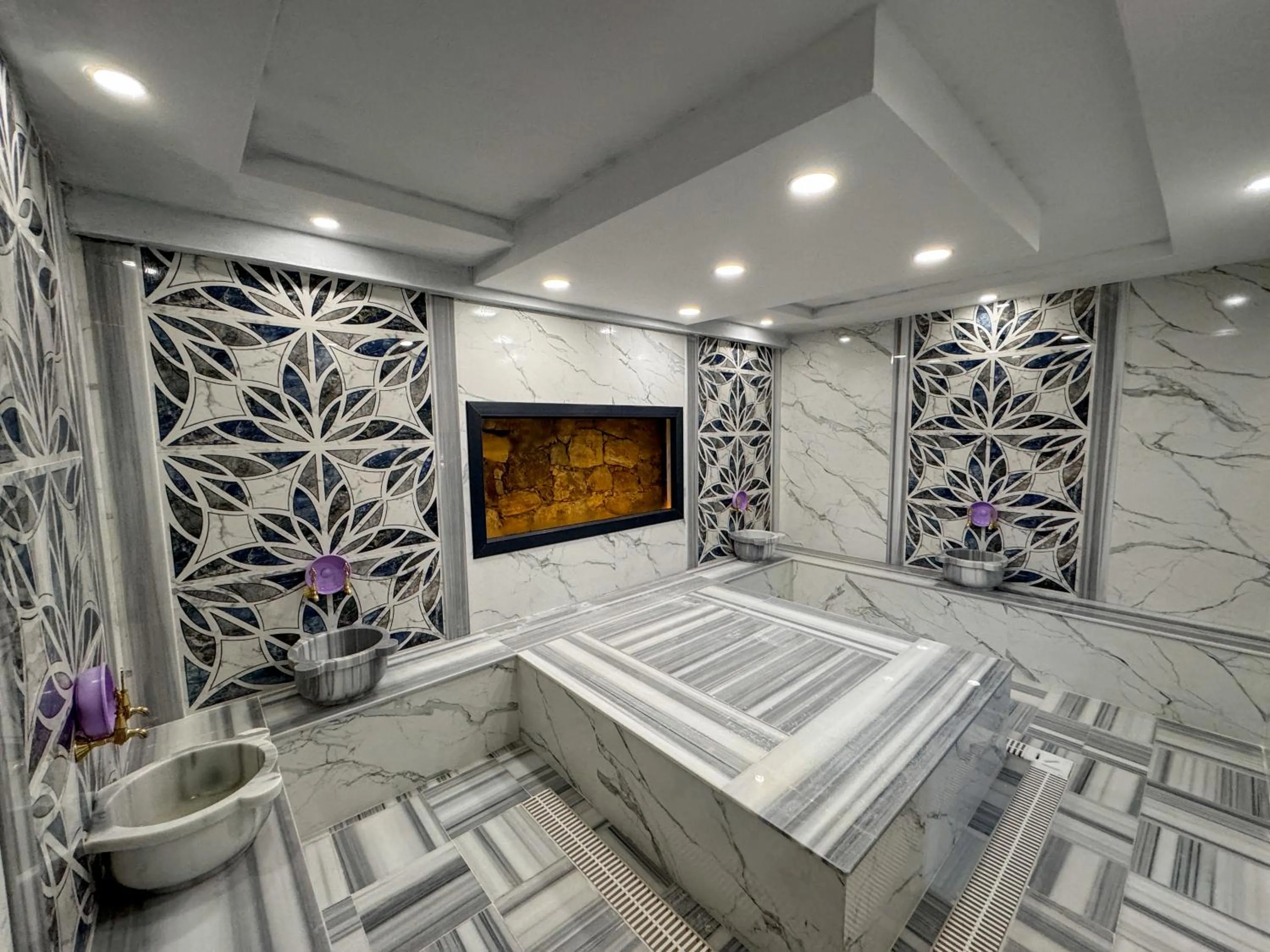 Public Bath, Bed in Çelik Thermal & Spa