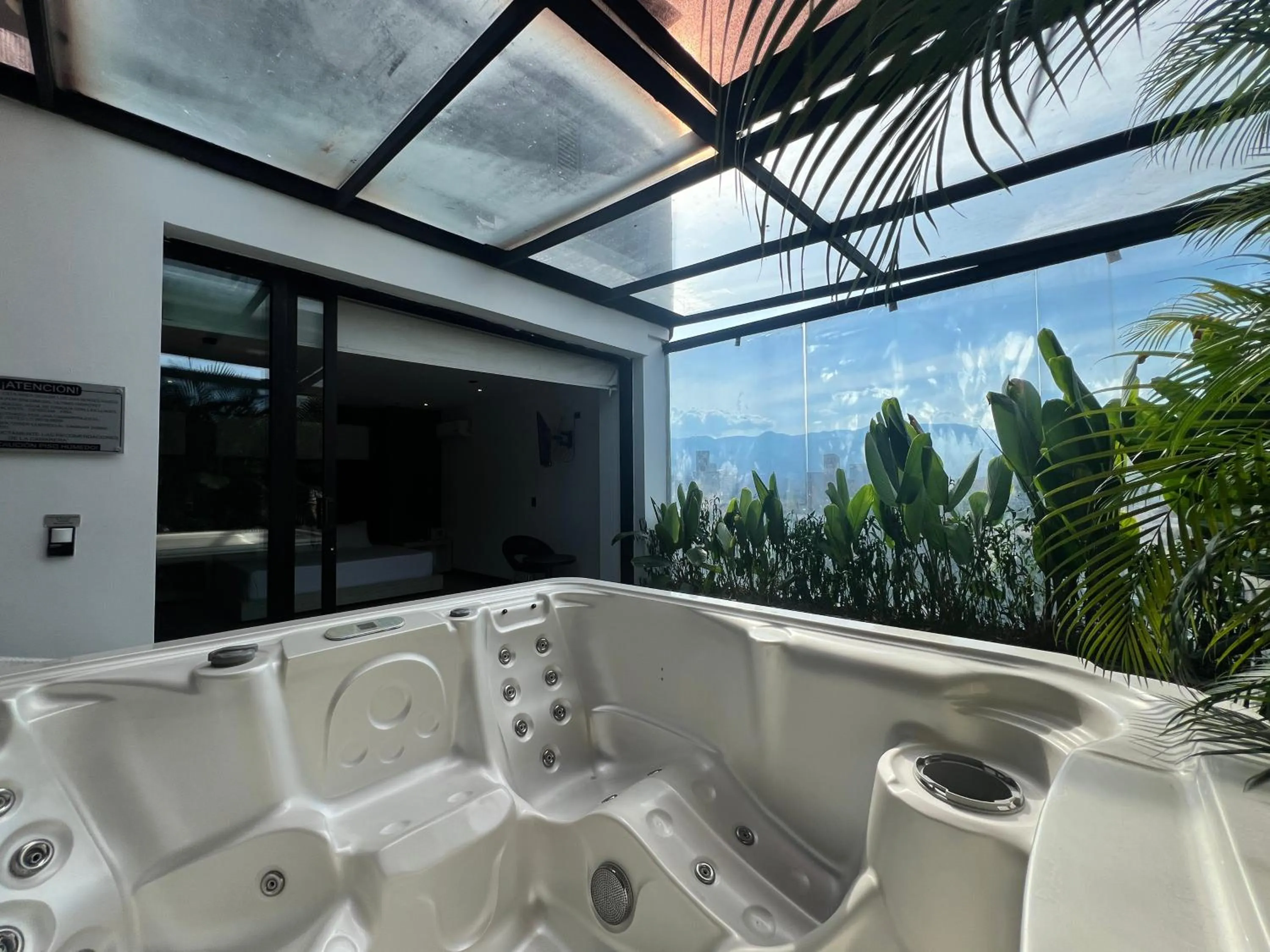 Hot Tub in Hotel 47 Medellin Center