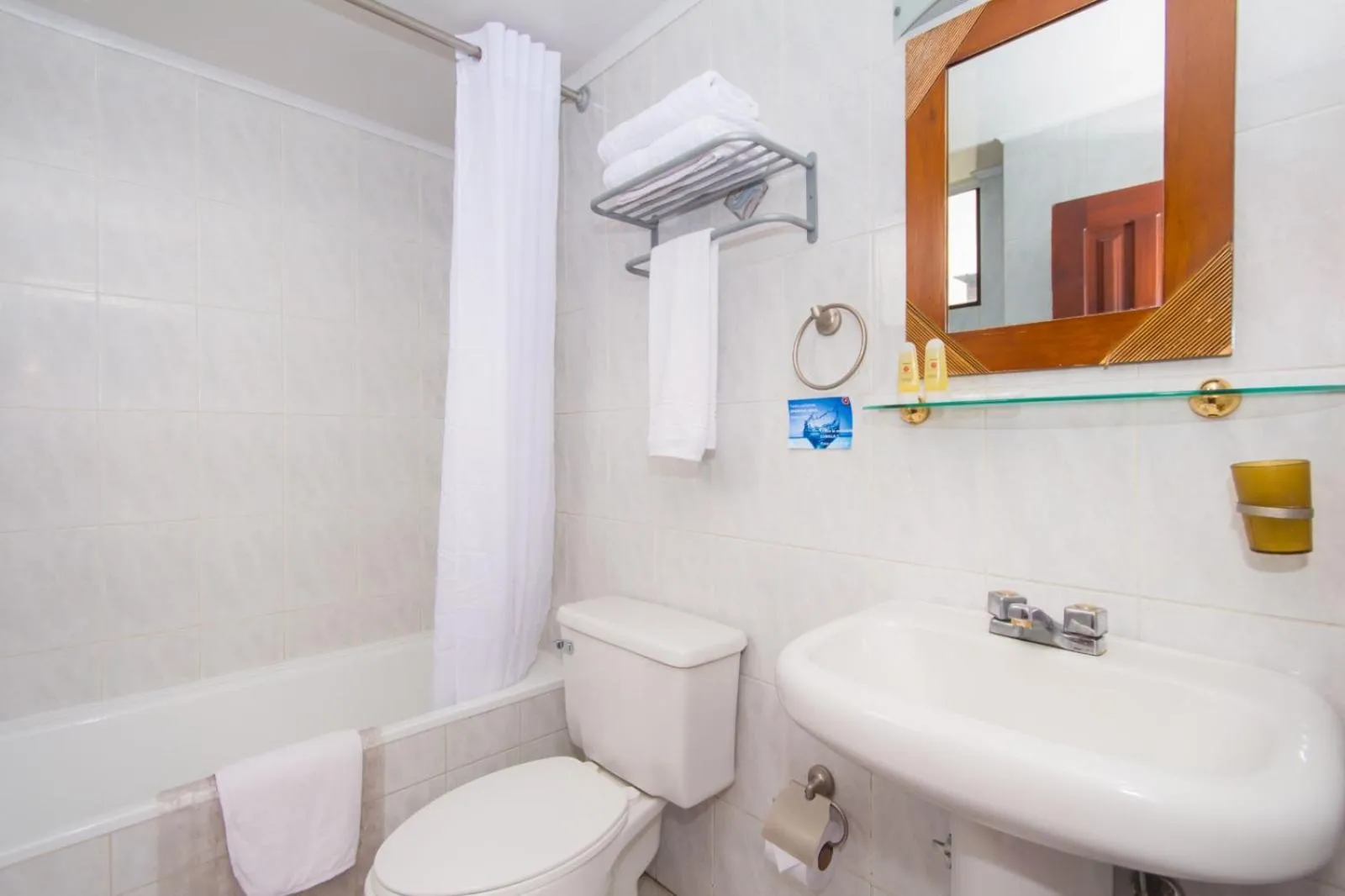 Toilet in Hotel Tourblanche