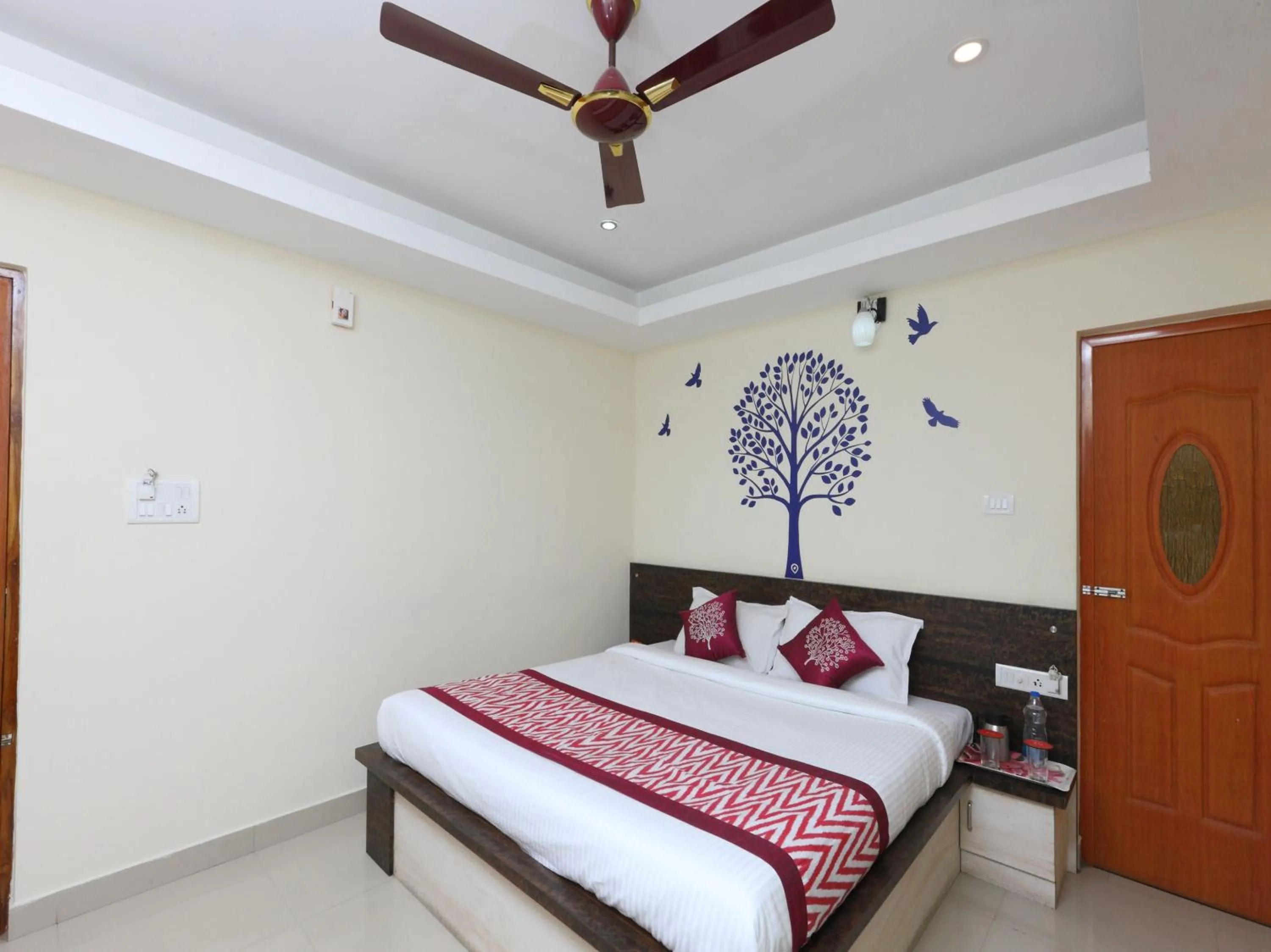 Bedroom, Bed in Maruthi Residency