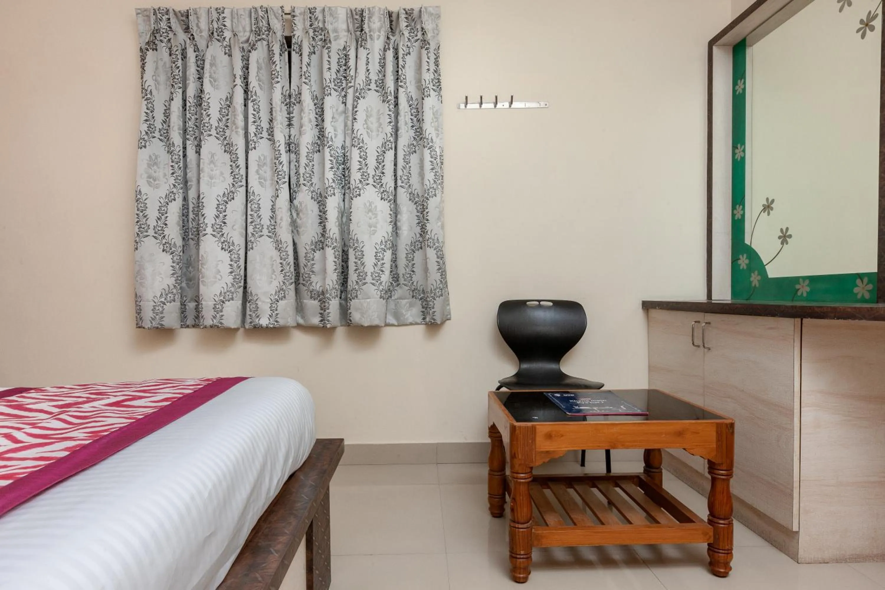 Bed in Maruthi Residency