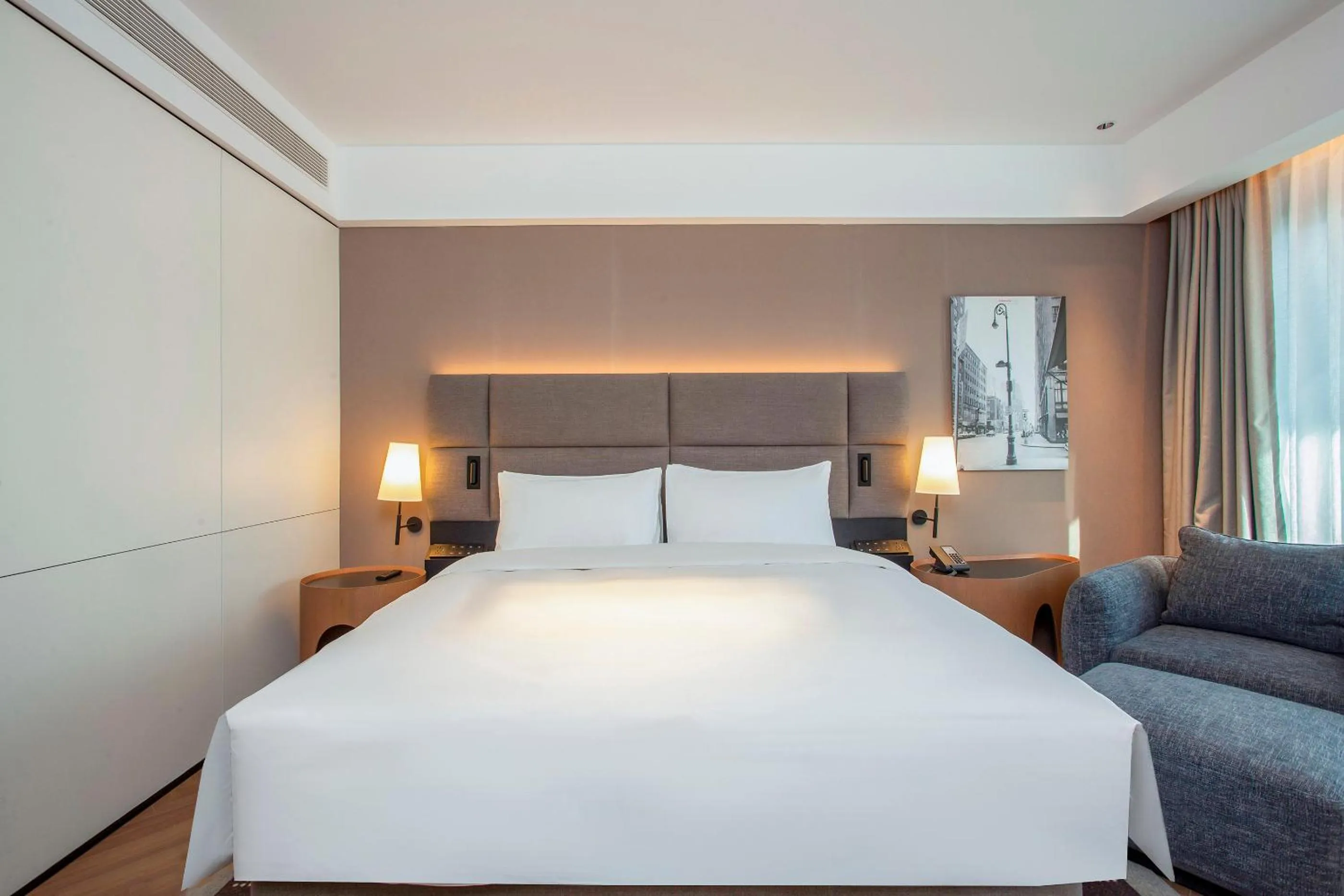 Bed in Nanjing Fanyue Plaza Intercity Hotel