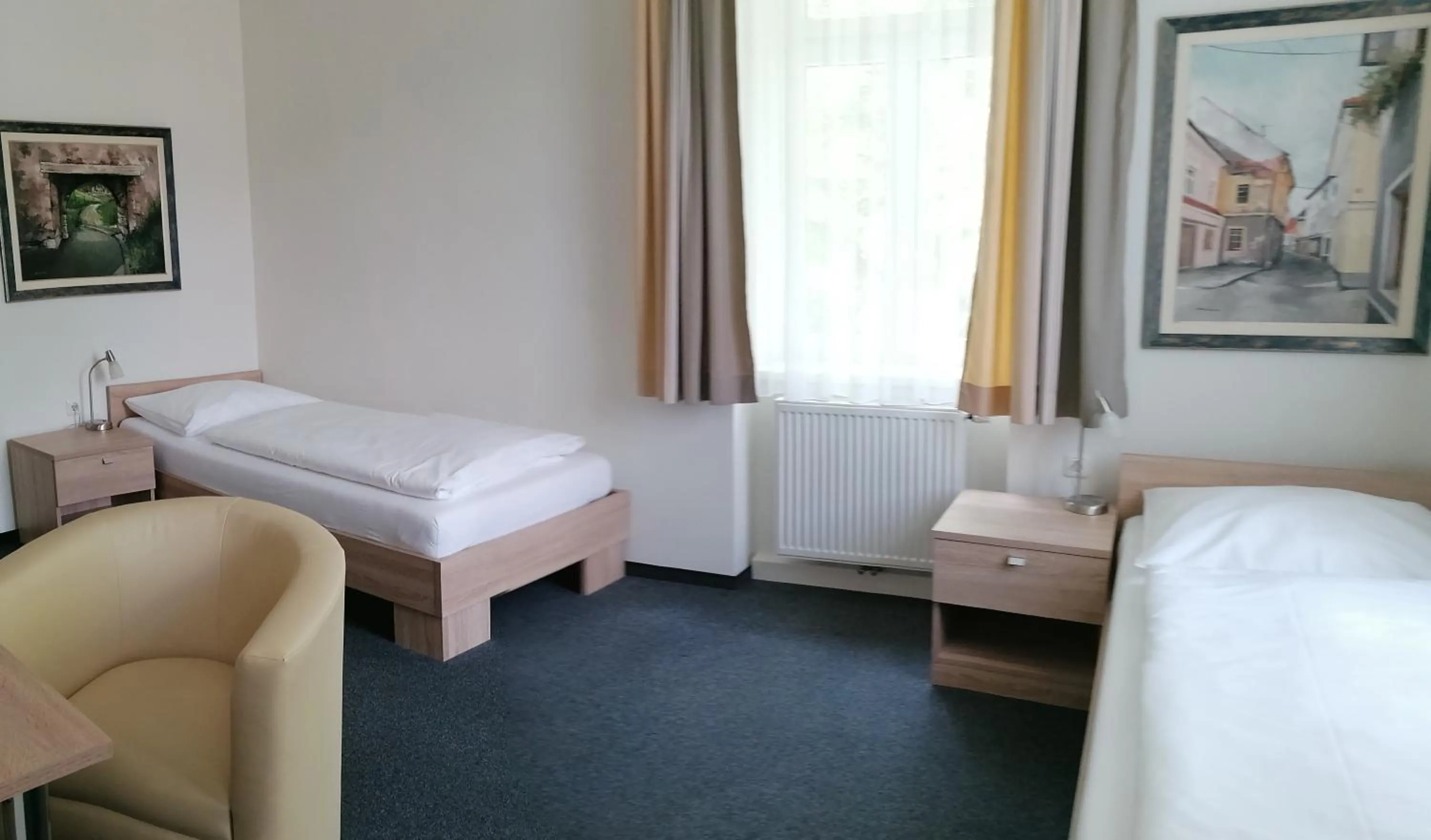 Bed in Gästehaus Karl August