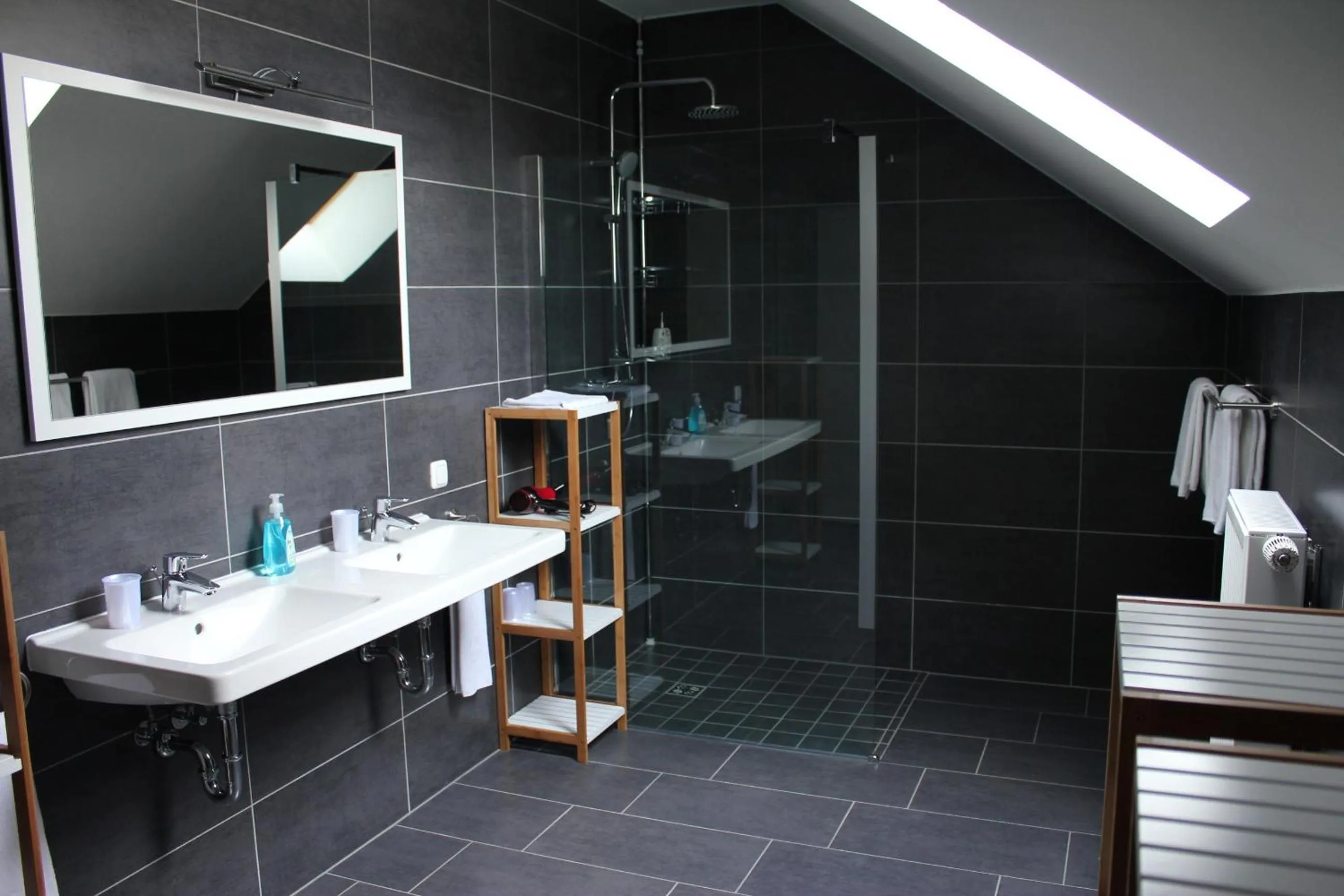 Bathroom in Gästehaus Karl August