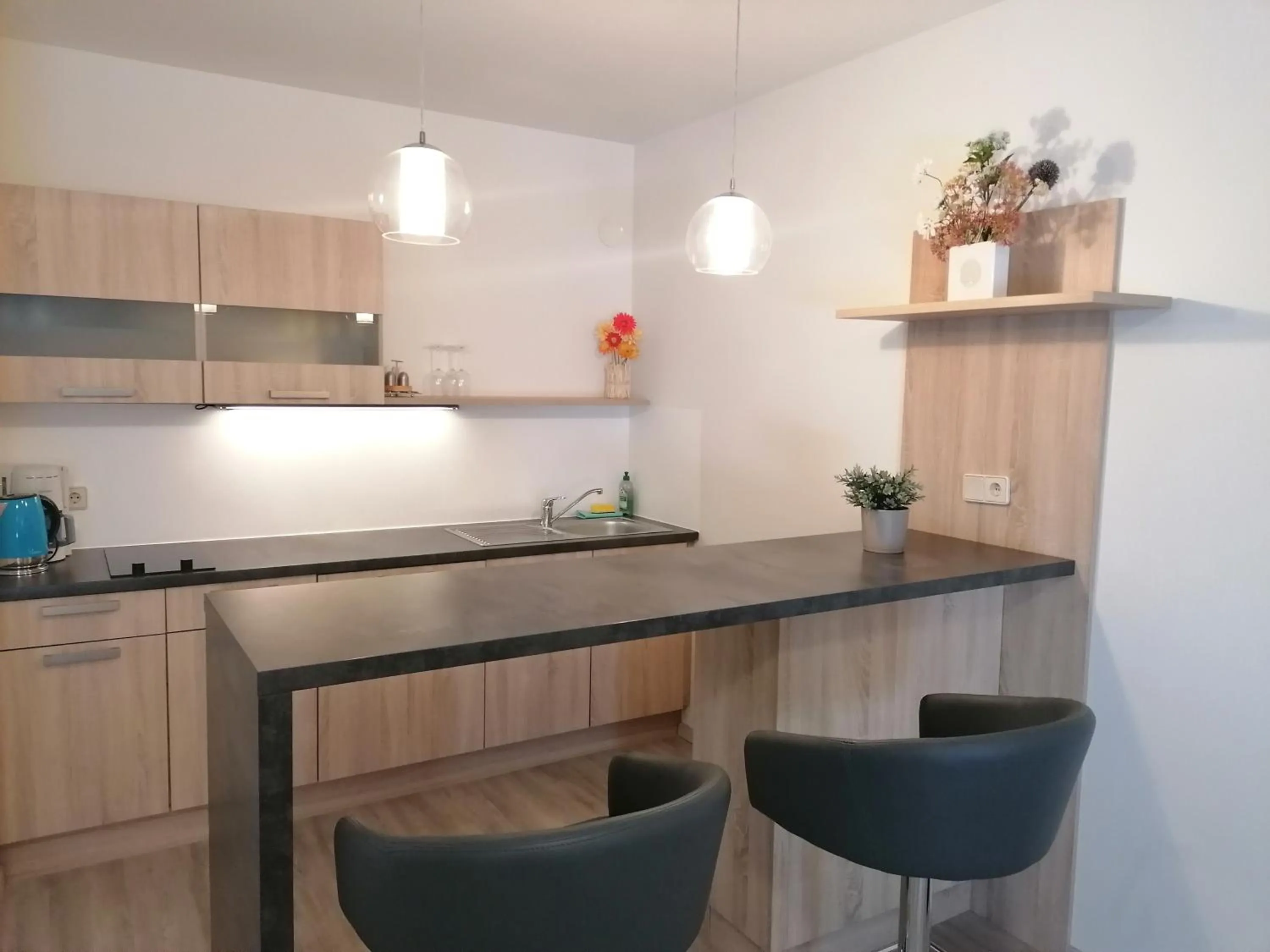 Kitchen or kitchenette in Gästehaus Karl August