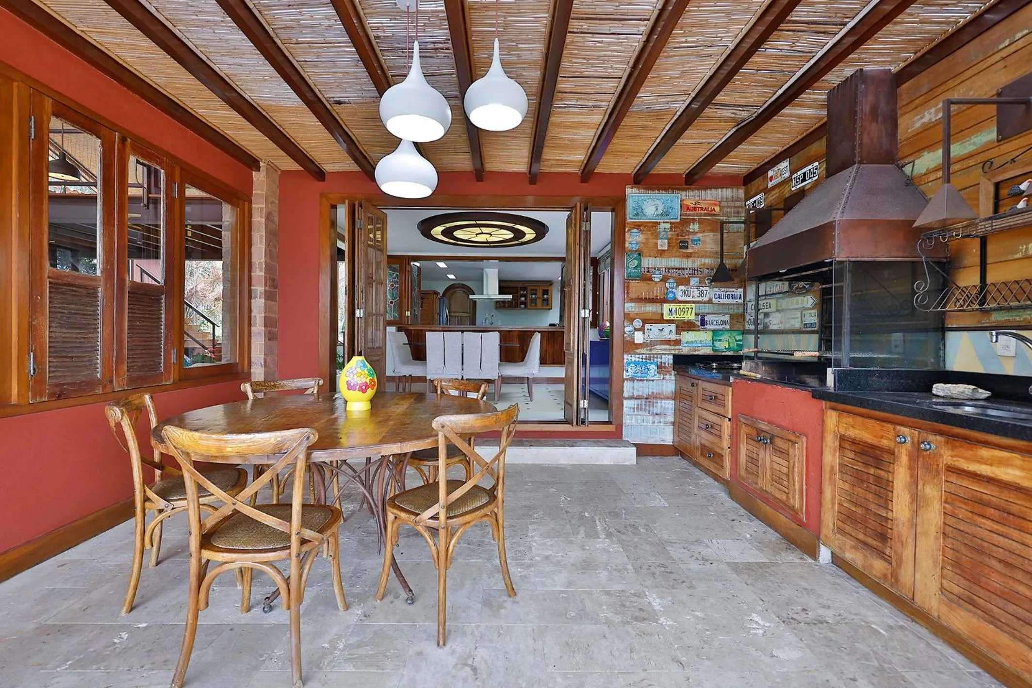 Dining area in Cliffside Boutique Hotel