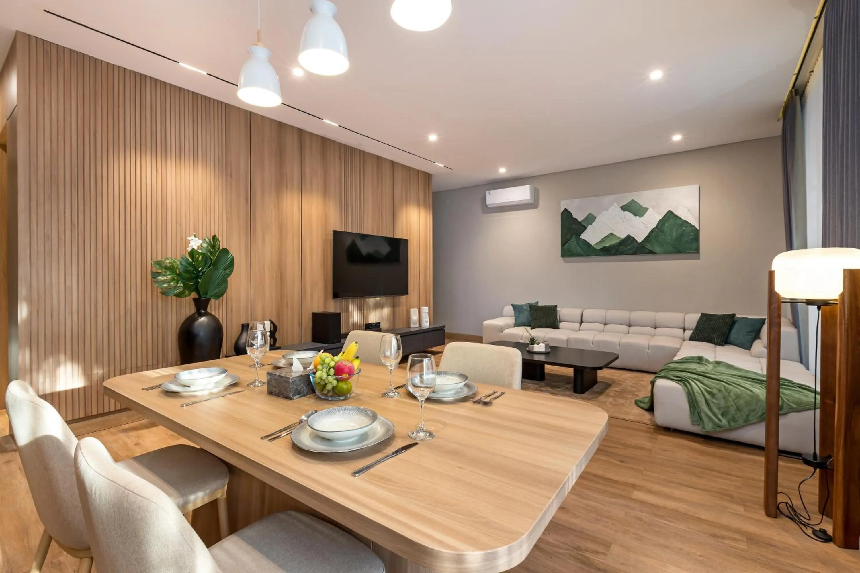 Dining area in Alex Villas Complex N3