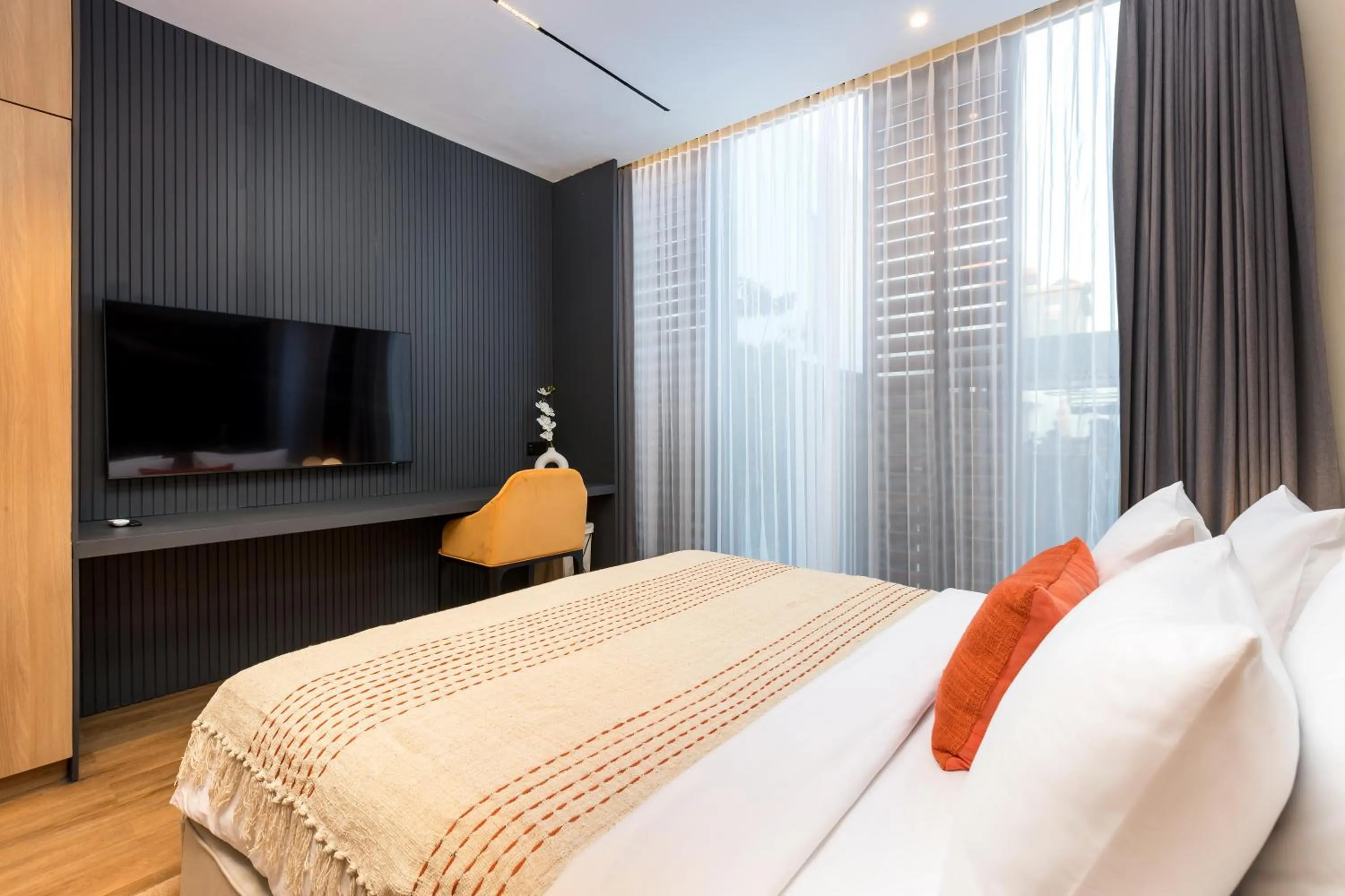 Bed in Alex Villas Complex N3