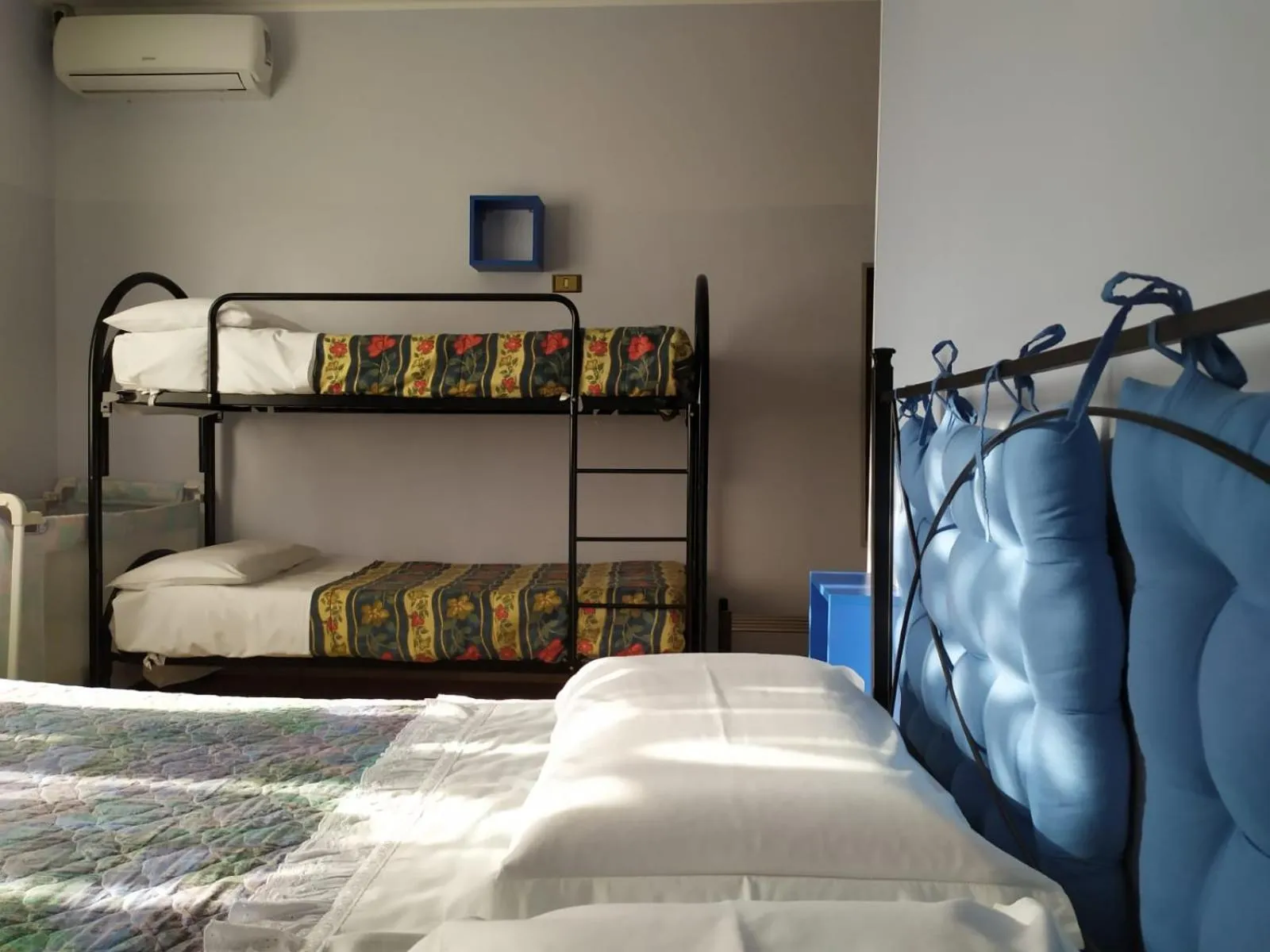 Photo of the whole room in B&B La Casa di Angelica