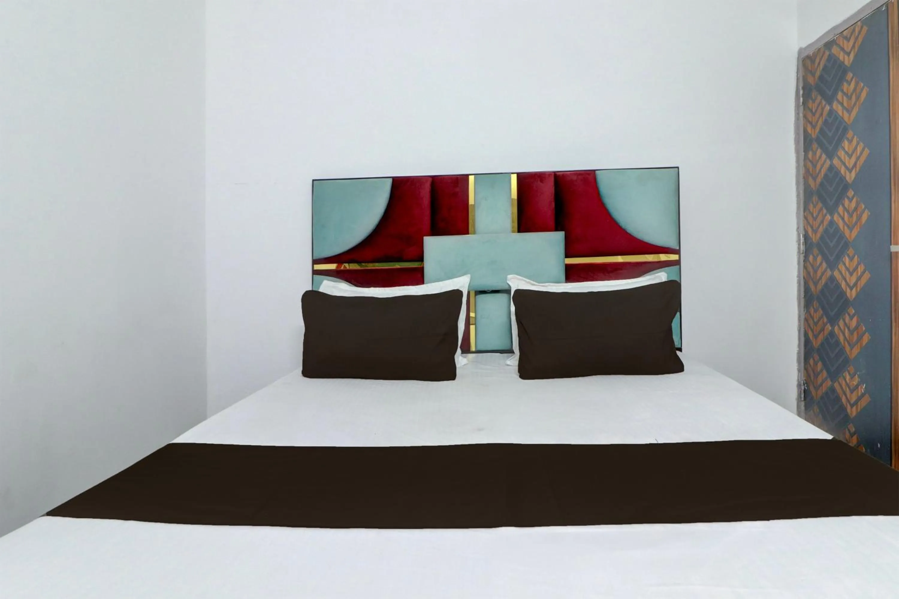 Bedroom, Bed in Super Hotel O Hotel Feel Inn