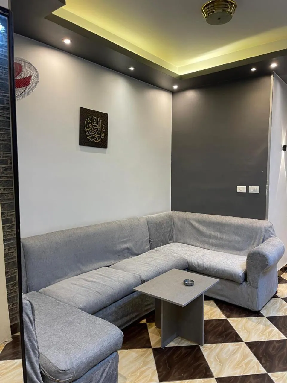 Family Palace Hostel