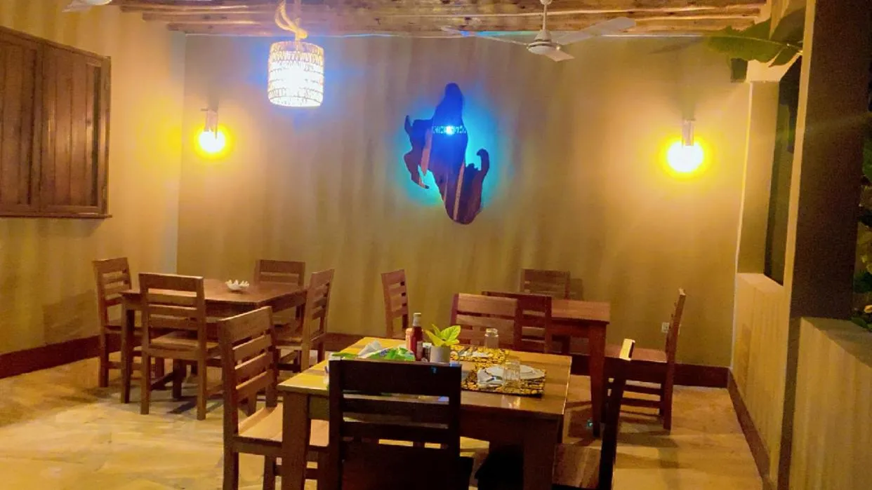 Restaurant/places to eat in The Dream Village