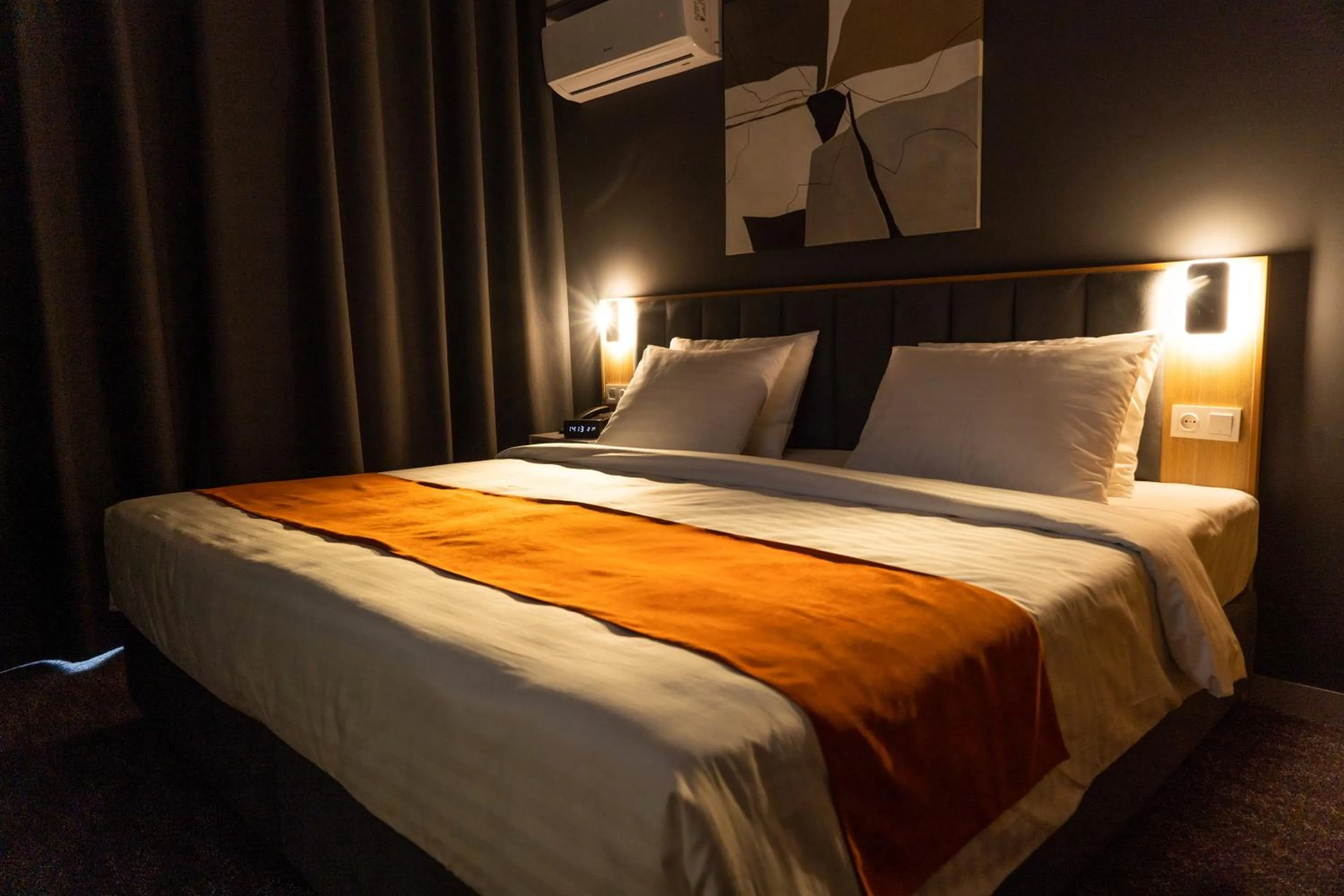 Bed in Nuovo Boutique Hotel
