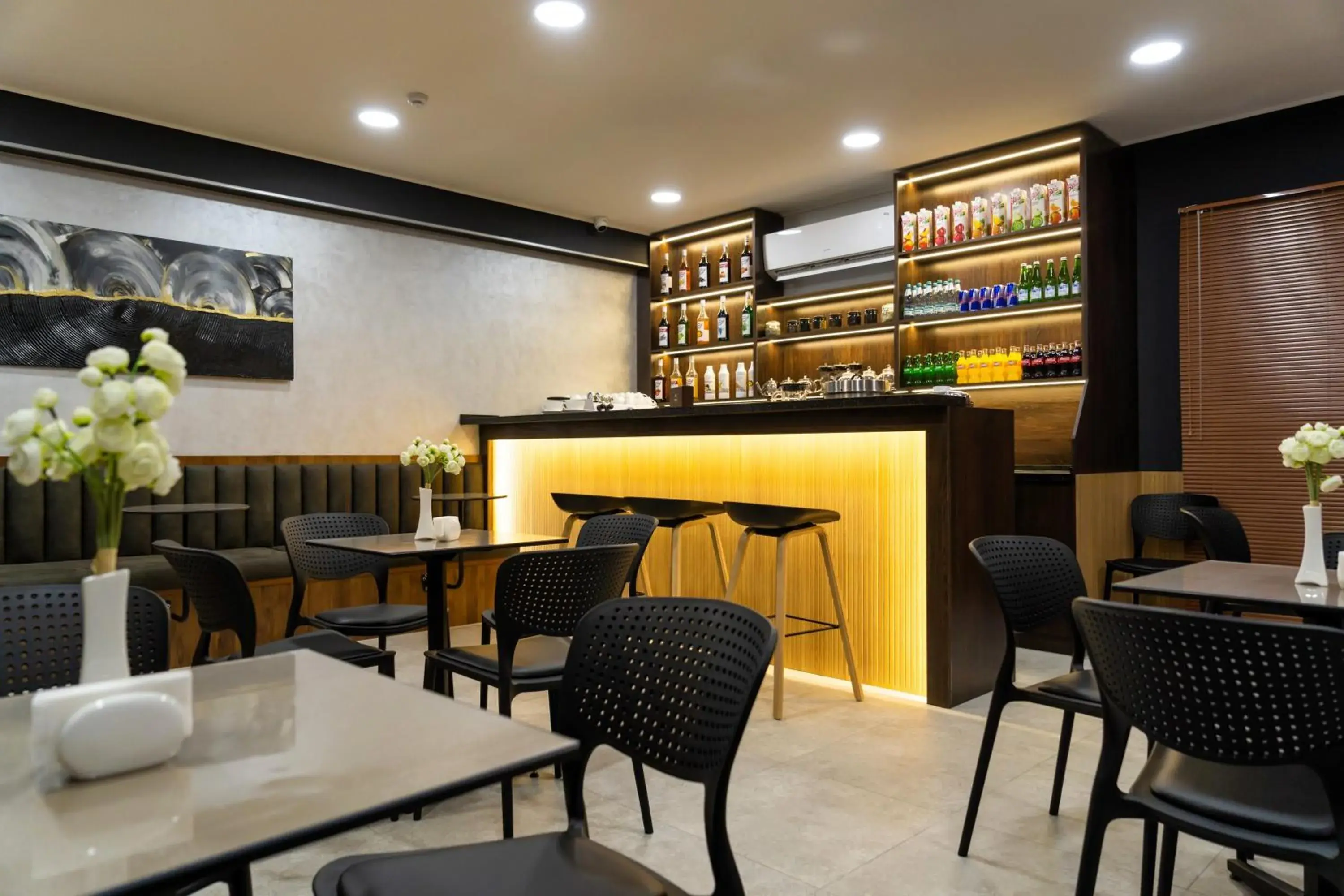 Lounge or bar in Nuovo Boutique Hotel Lounge or bar in Nuovo Boutique Hotel