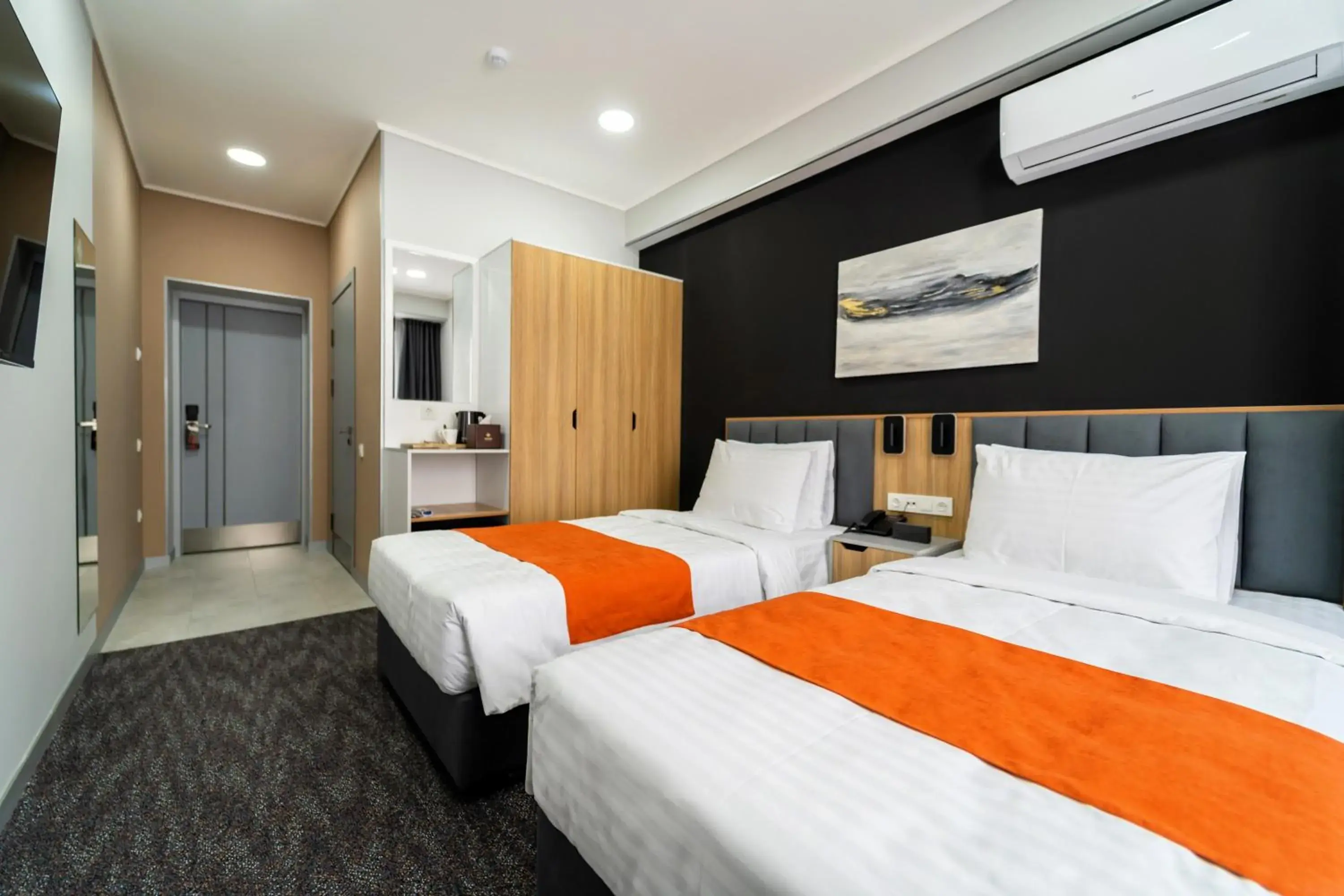 Twin Room - single occupancy in Nuovo Boutique Hotel Twin Room - single occupancy in Nuovo Boutique Hotel