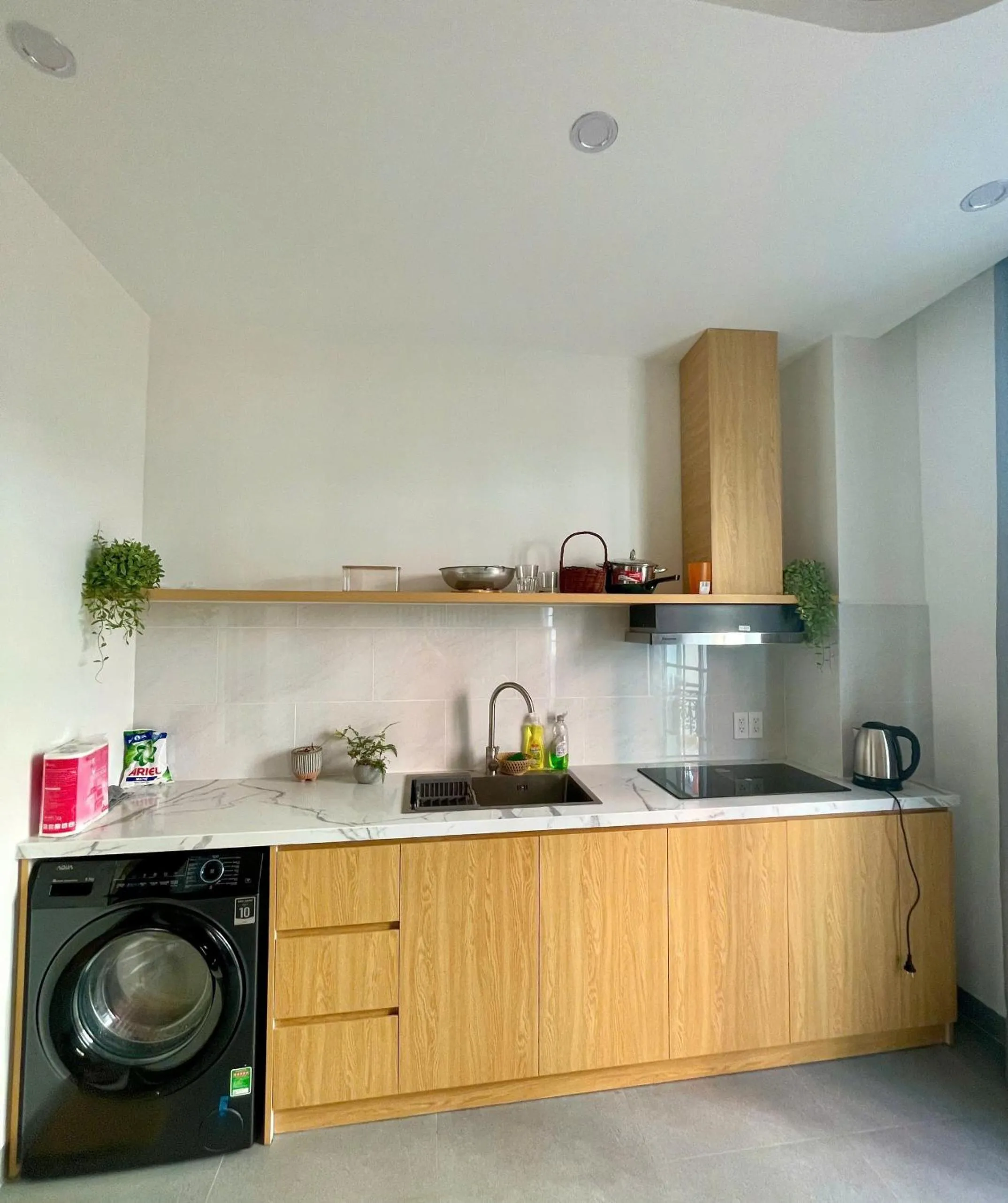 Kitchen or kitchenette in Lotus Home Hillside