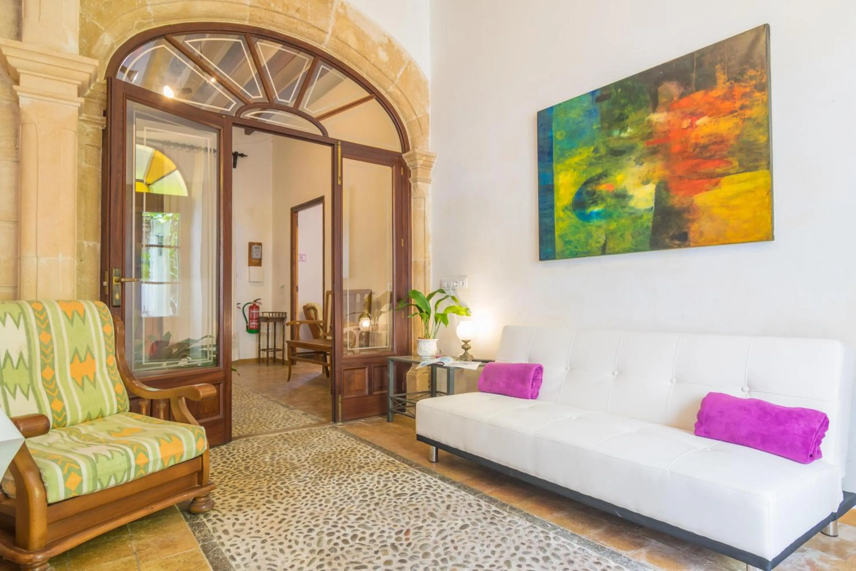 Living room, Bed in Ca sa Tia Bel