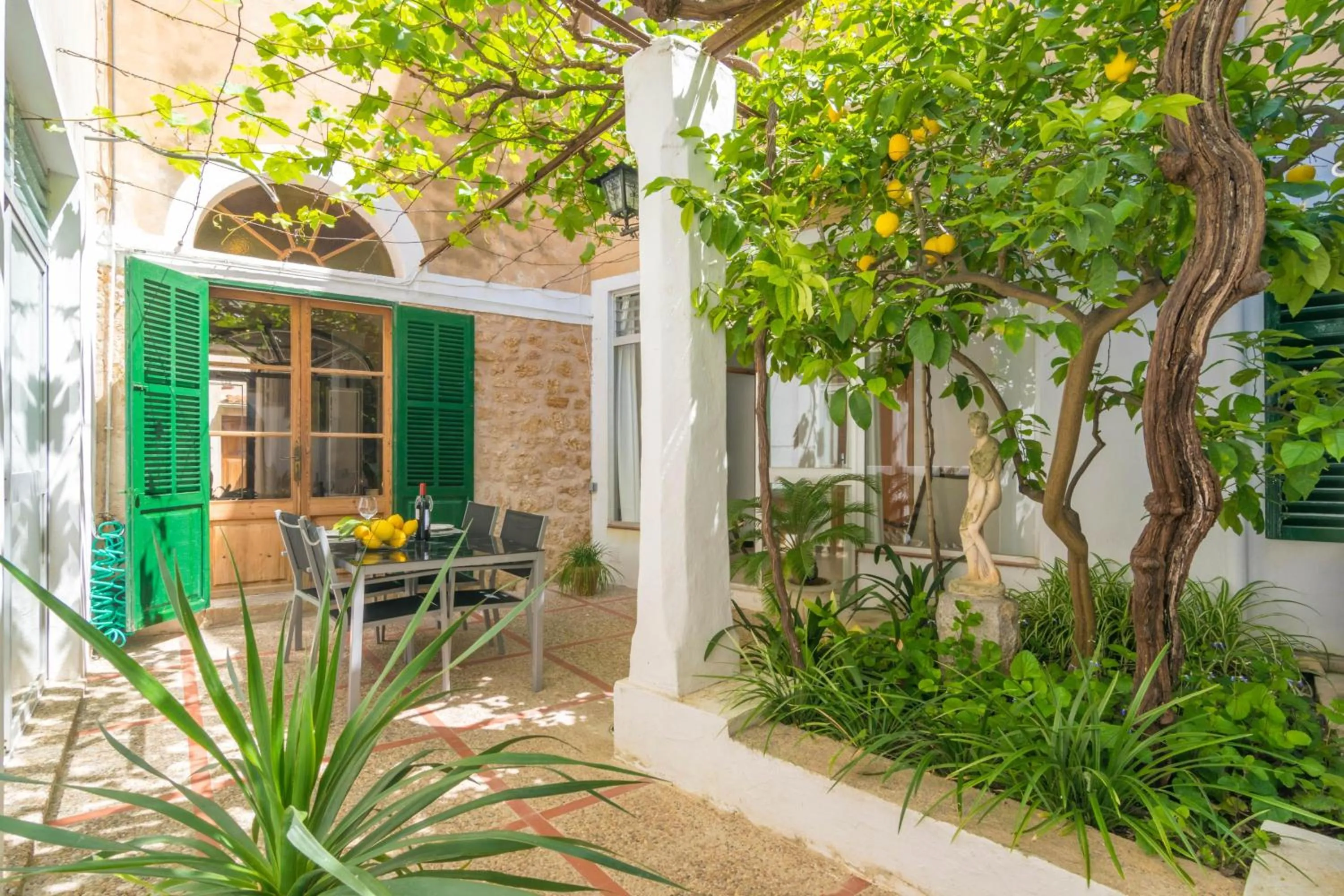 Patio in Ca sa Tia Bel