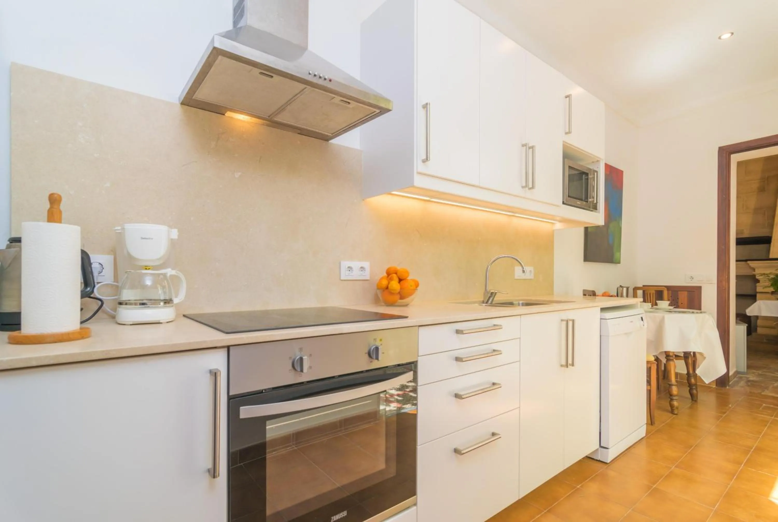 Kitchen or kitchenette in Ca sa Tia Bel