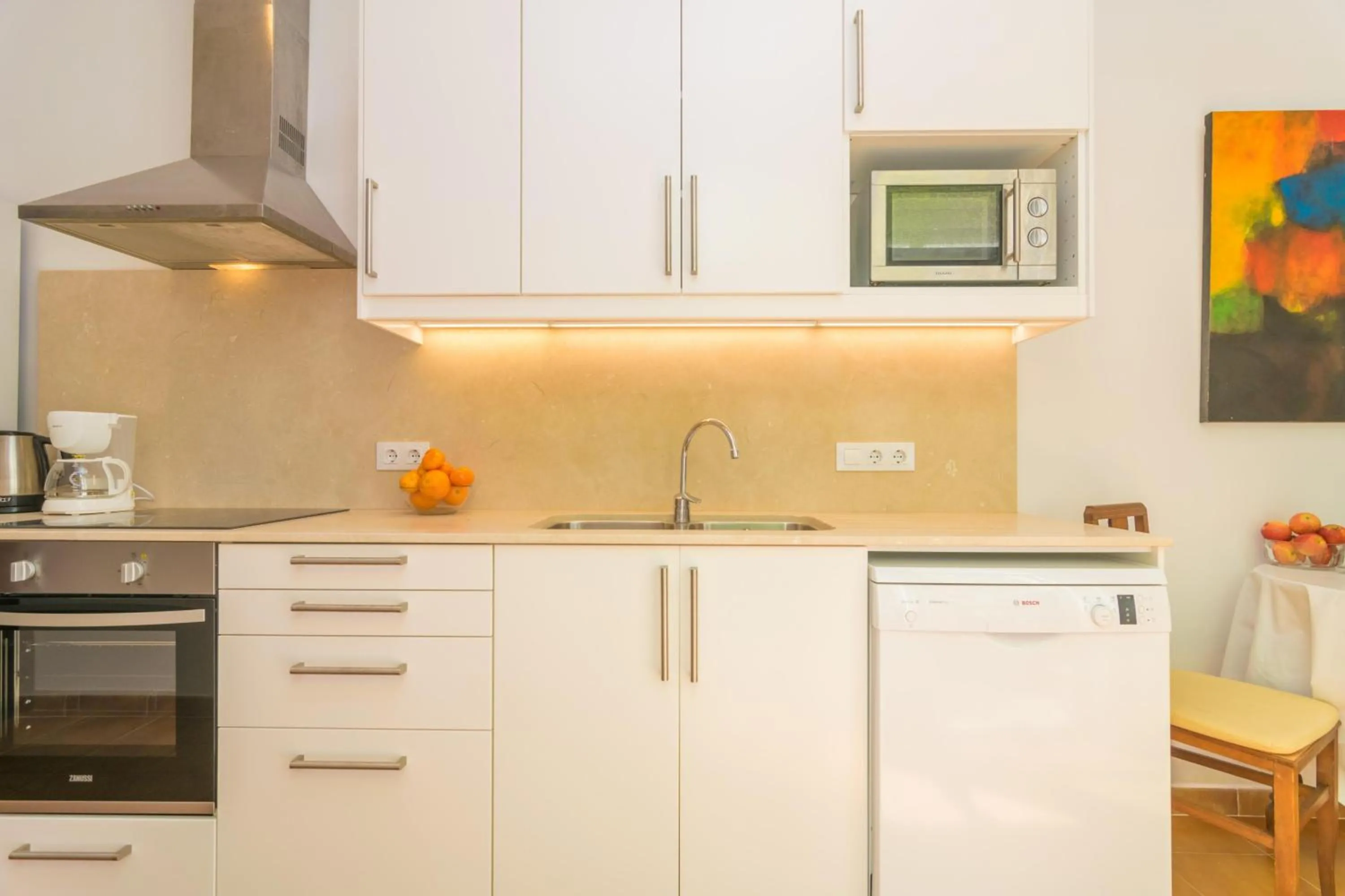 Kitchen or kitchenette in Ca sa Tia Bel