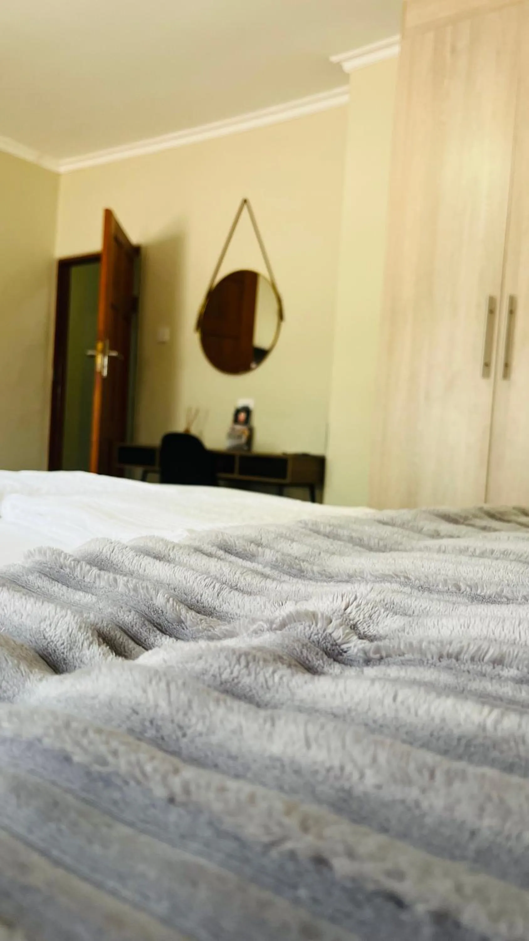Bed in The Oak Tree House