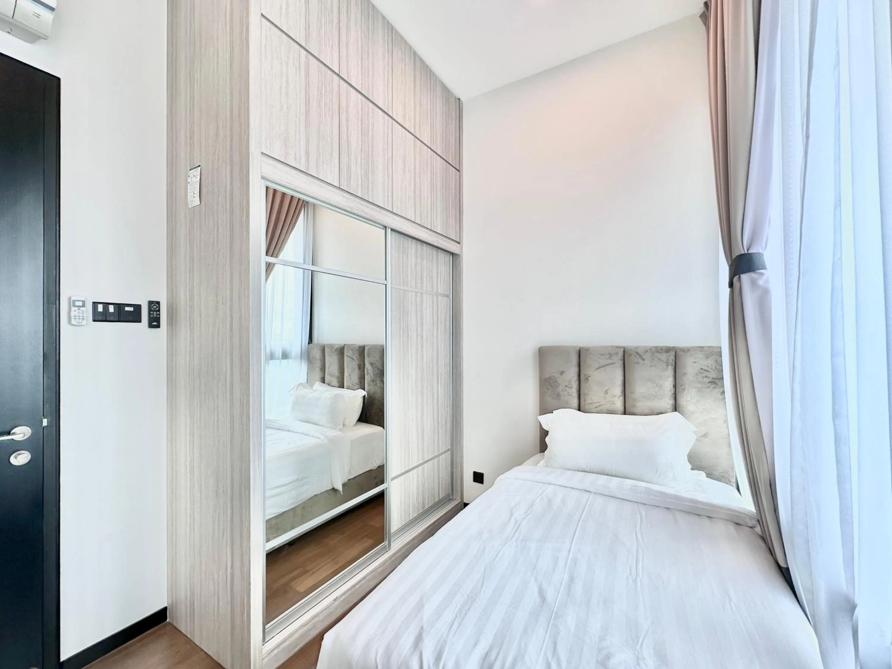 Opus Residences by Manhattan Group