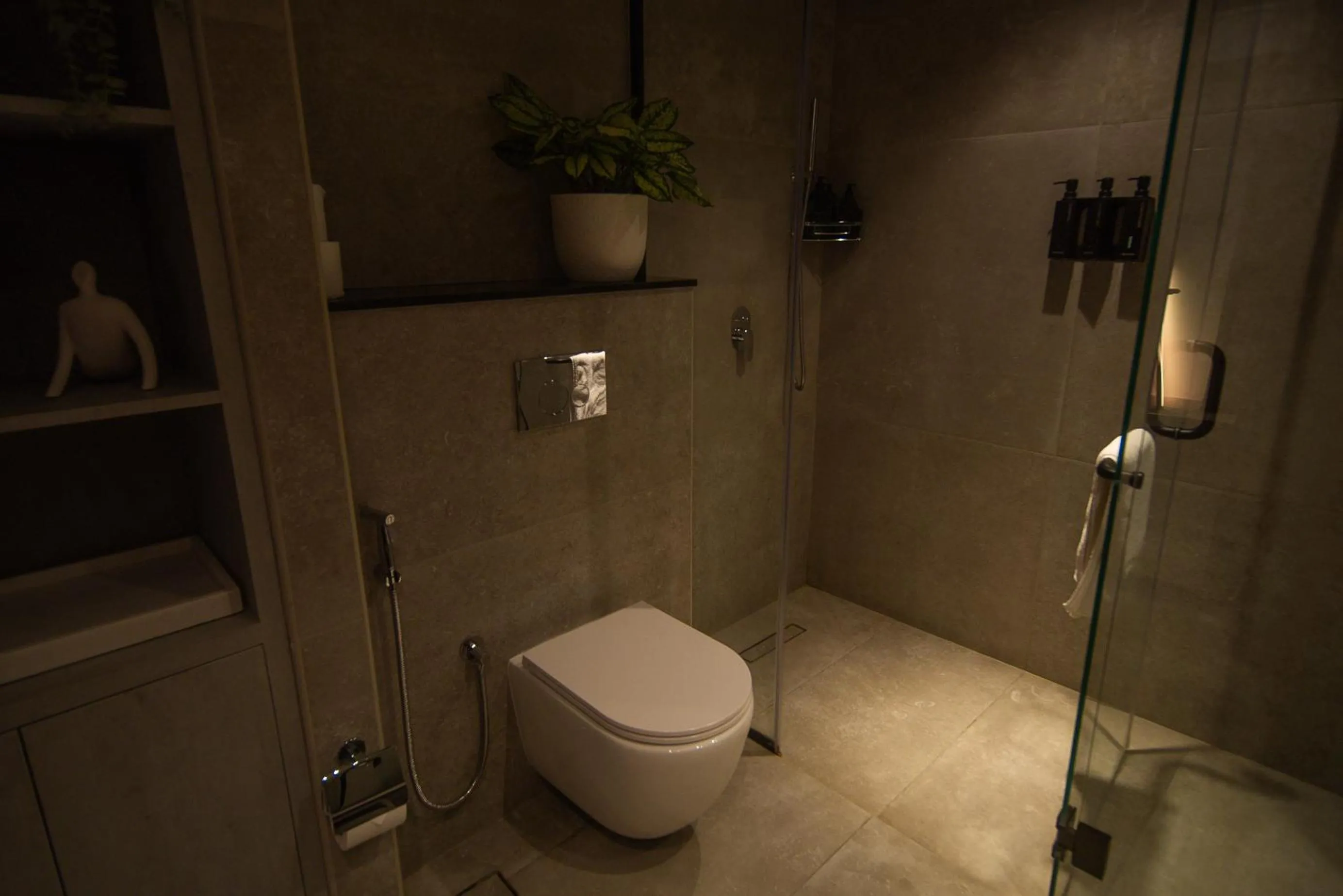 Toilet in Nas House Private & Shared Villas