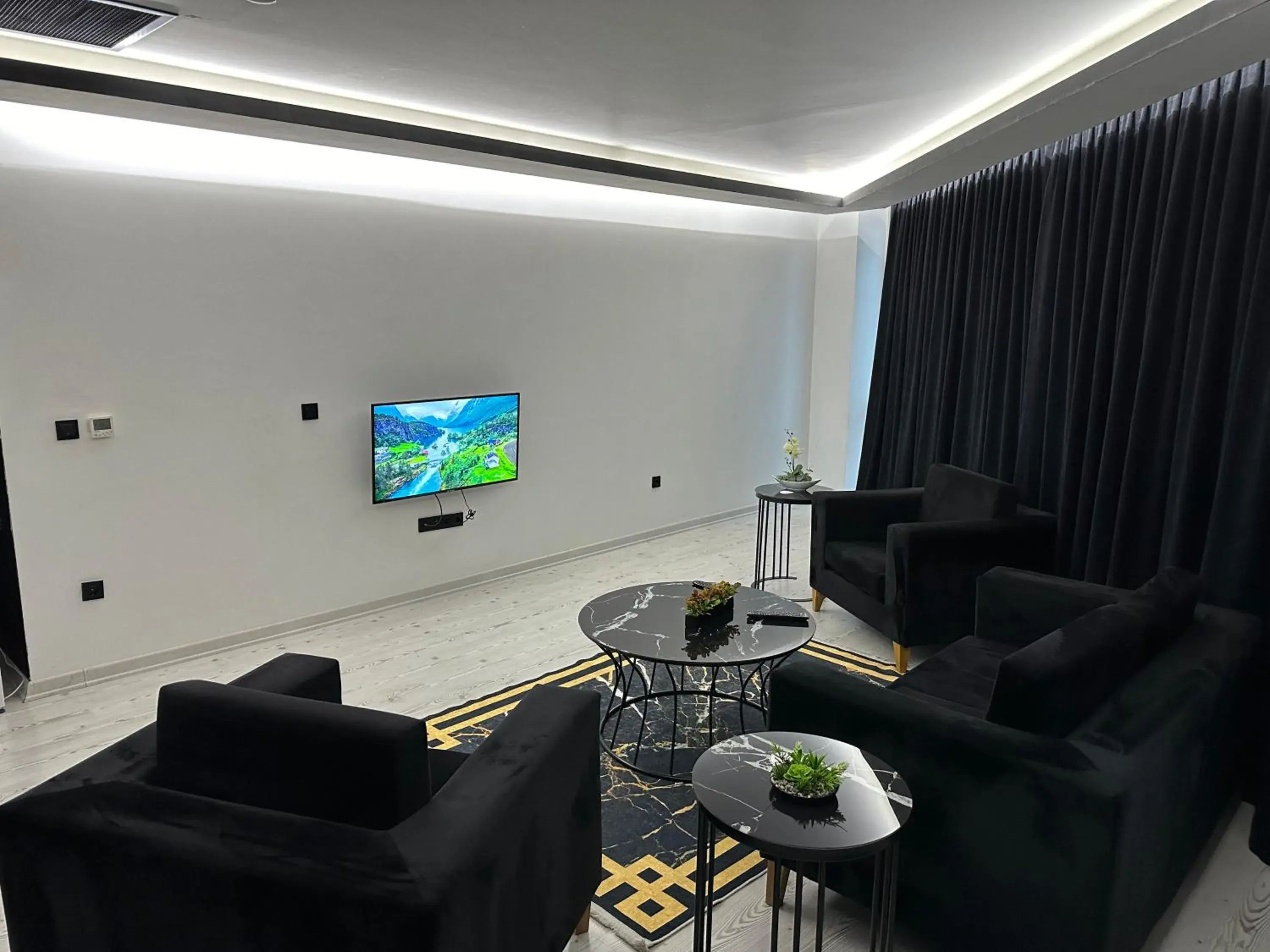 Family Suite in KT Home Hotel & Apartments Family Suite in KT Home Hotel & Apartments