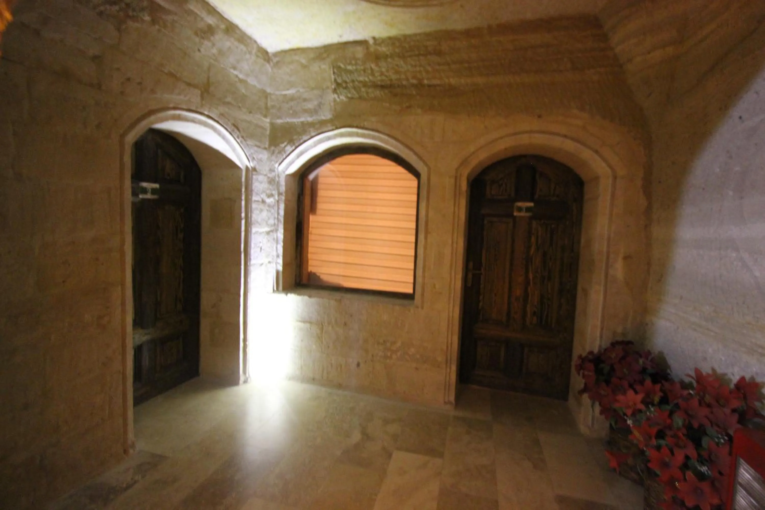 Floor plan in Family Cave Suite Hotel