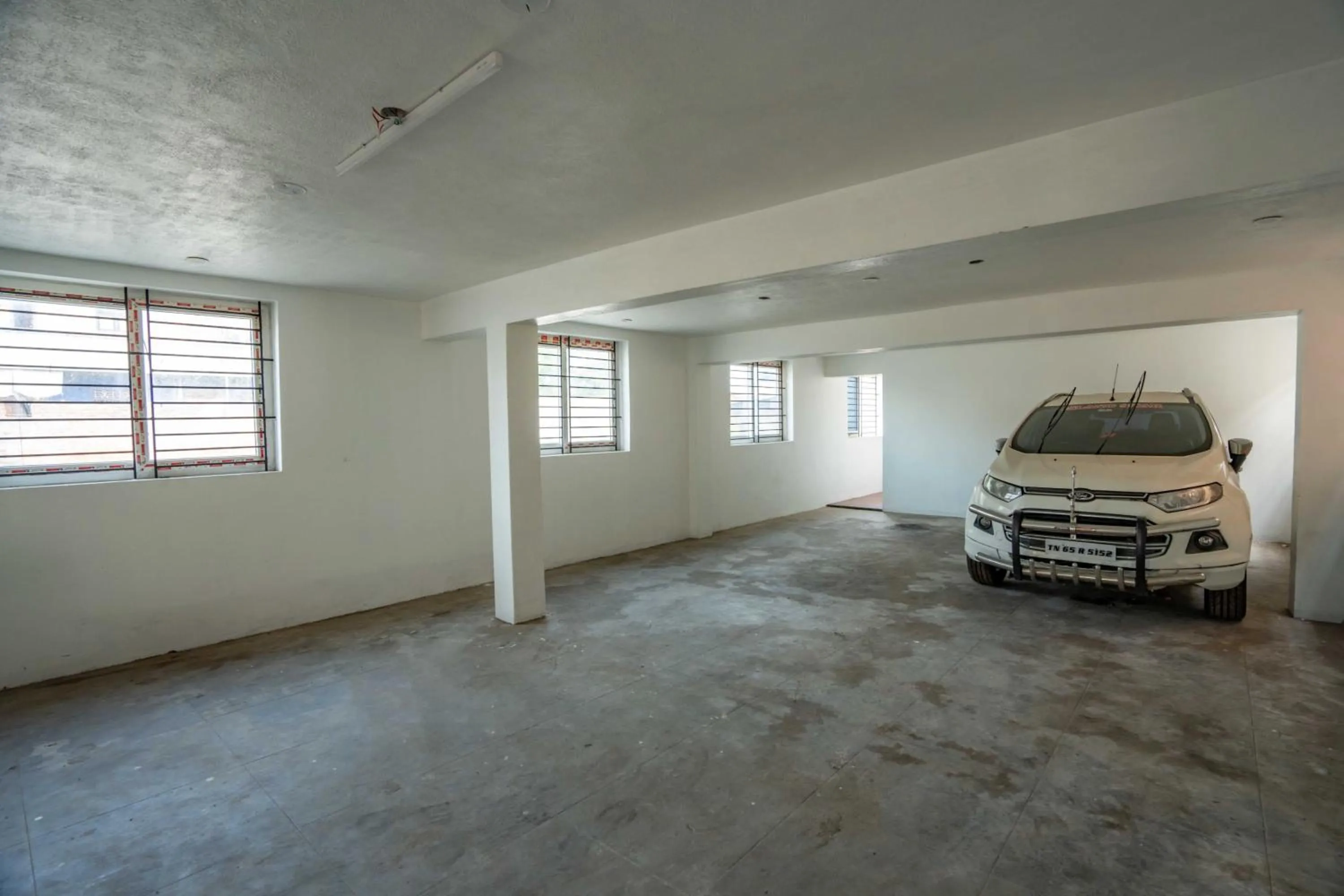 Parking in Hotel Arya Grand Rameswaram by Nimalan