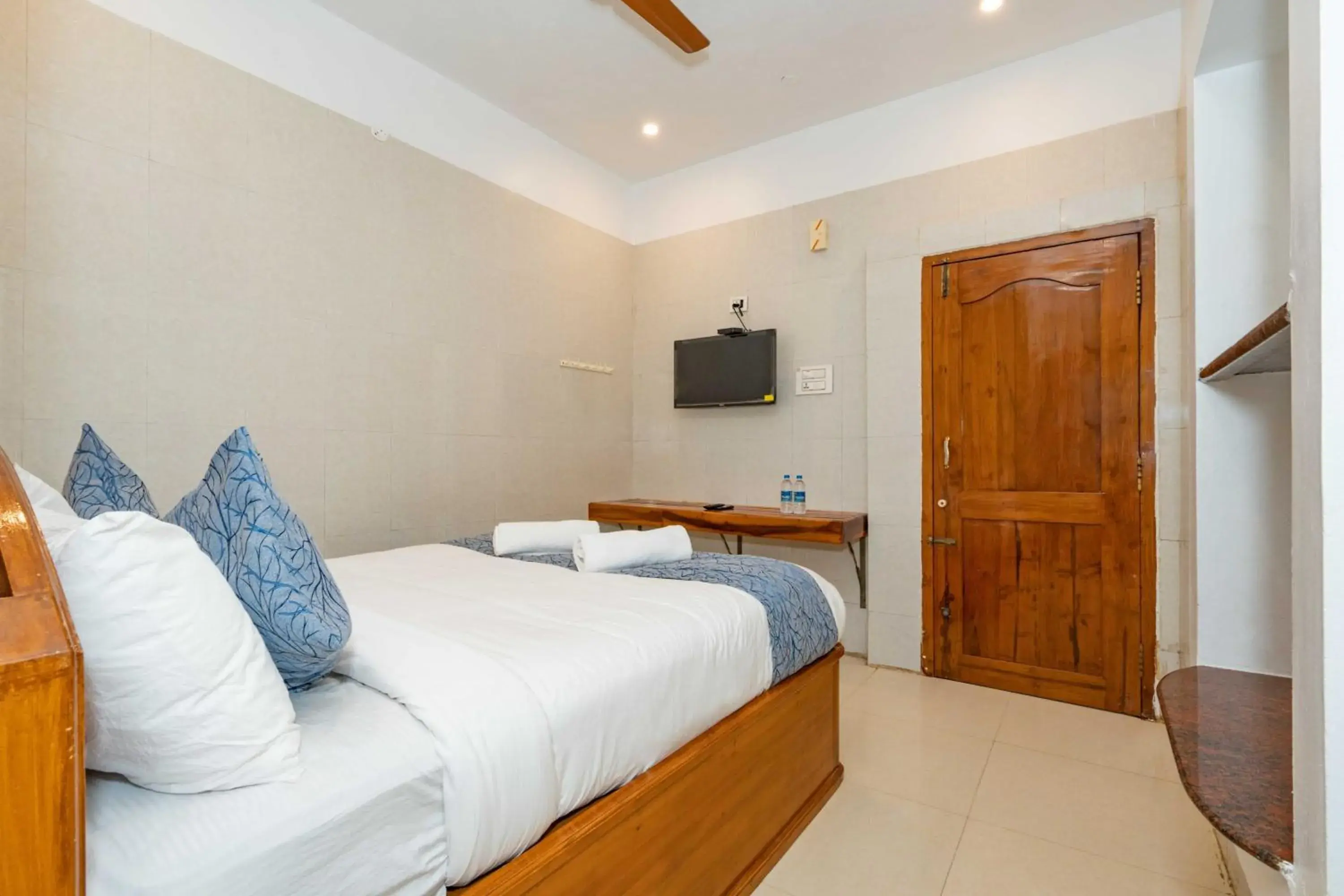 Bed in Hotel Arya Grand Rameswaram by Nimalan Bed in Hotel Arya Grand Rameswaram by Nimalan