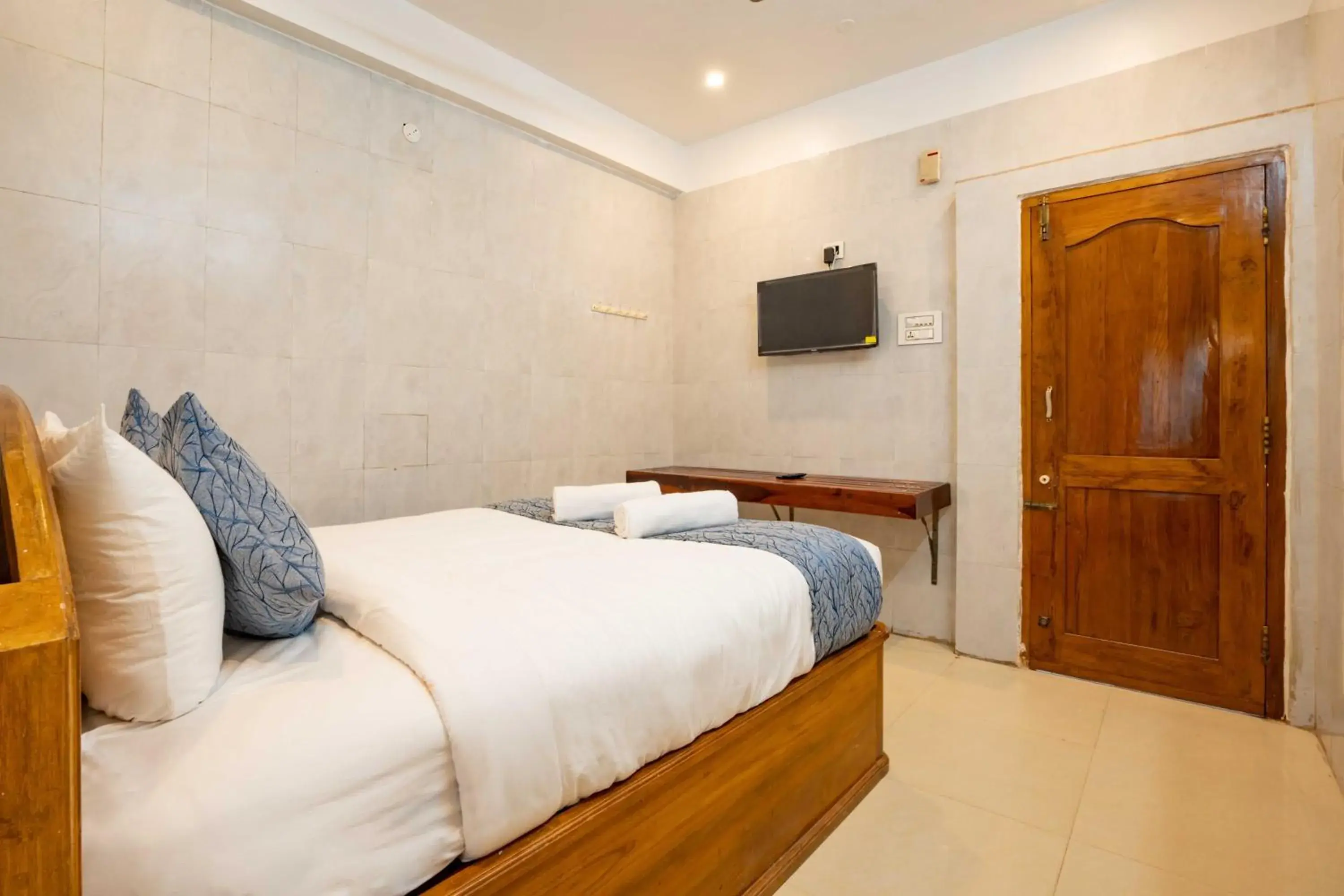Bed in Hotel Arya Grand Rameswaram by Nimalan Bed in Hotel Arya Grand Rameswaram by Nimalan