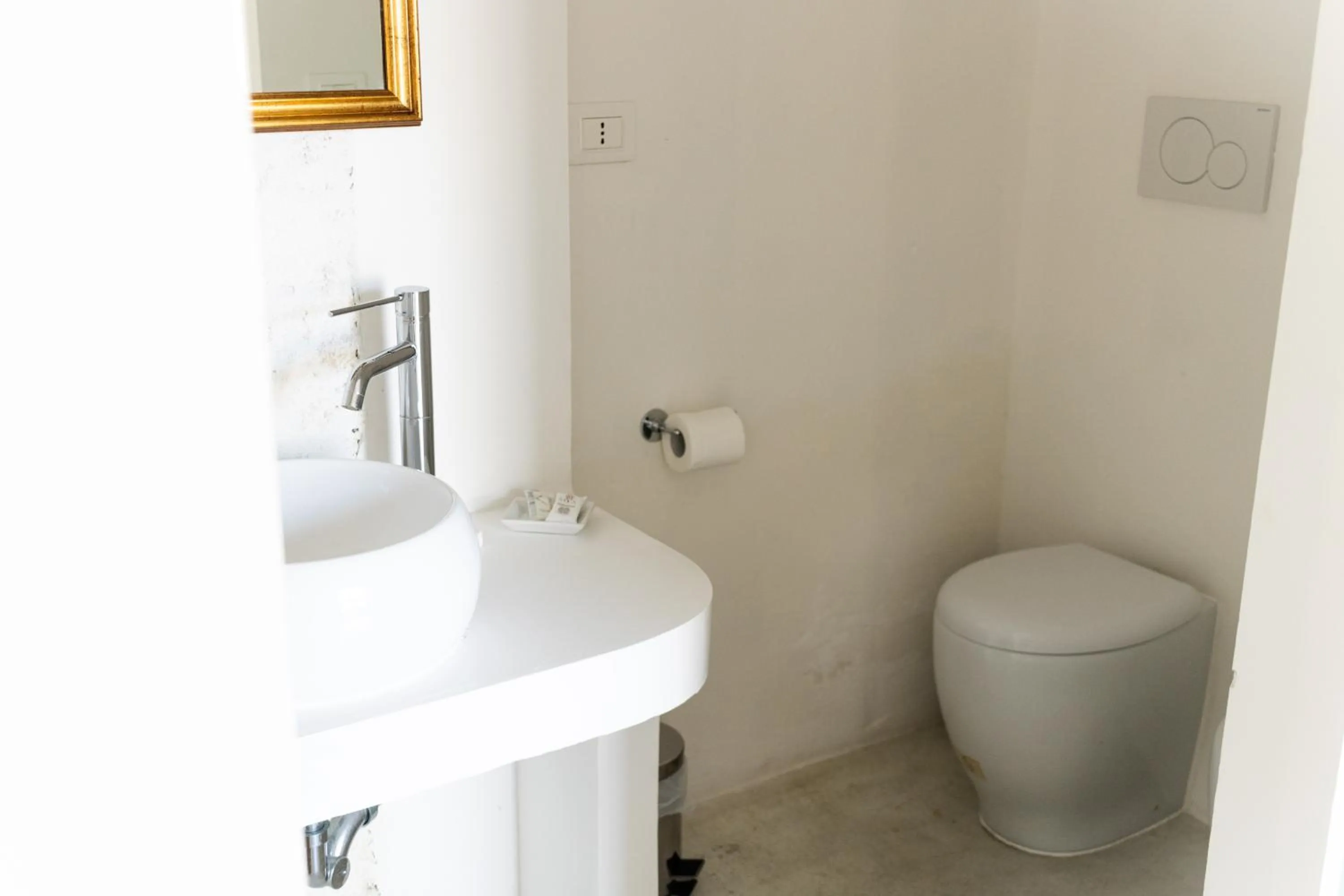 Toilet in Corte Mercurio B&B