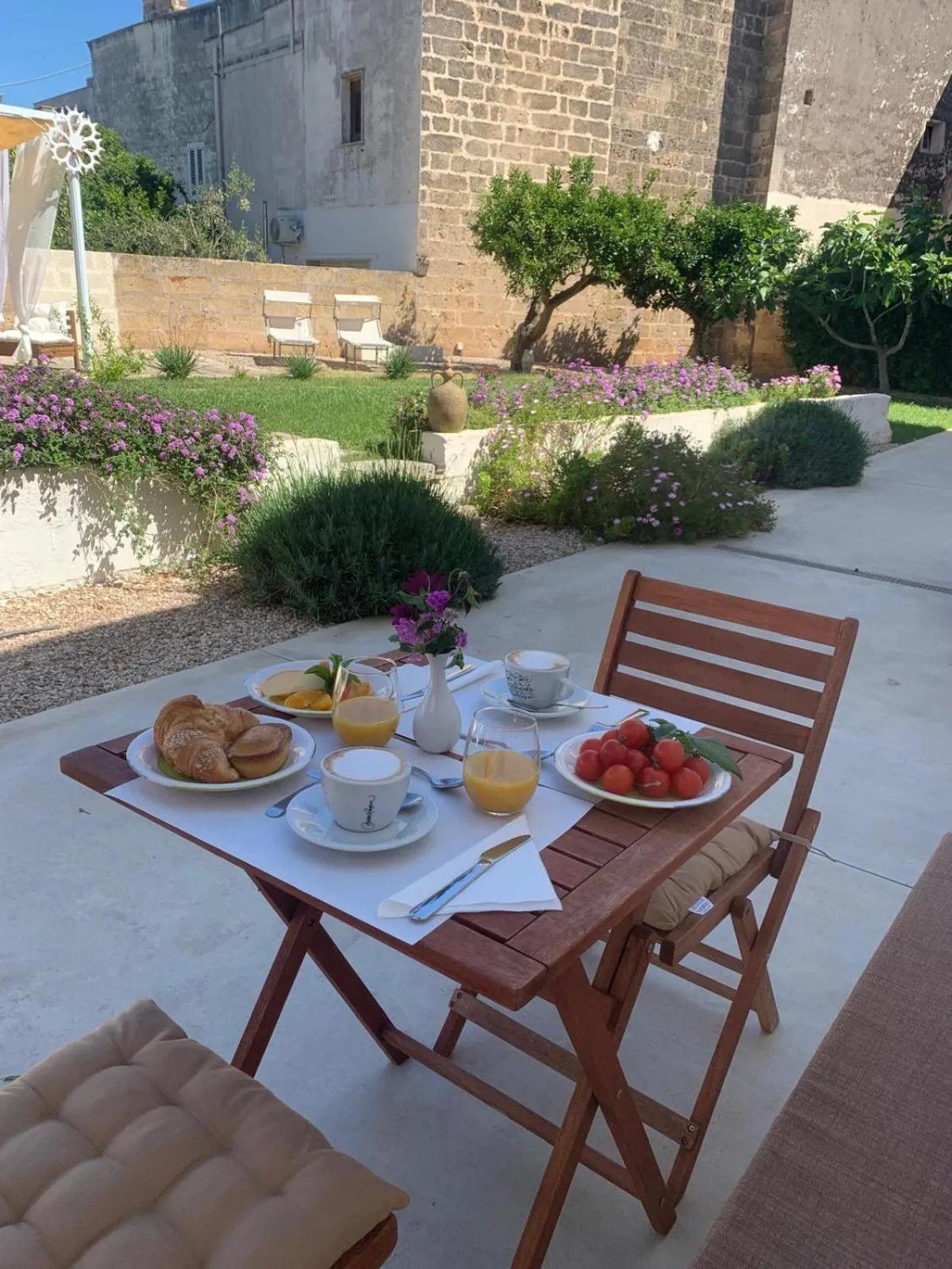 Patio in Corte Mercurio B&B
