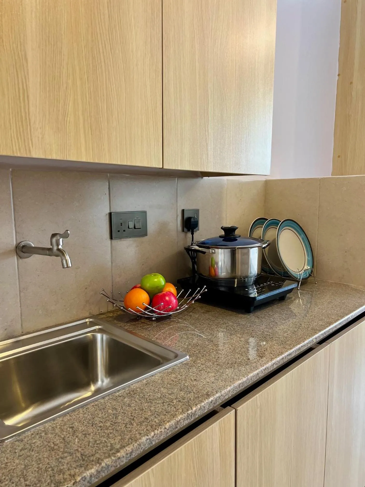 Kitchen or kitchenette in ADANA PODS