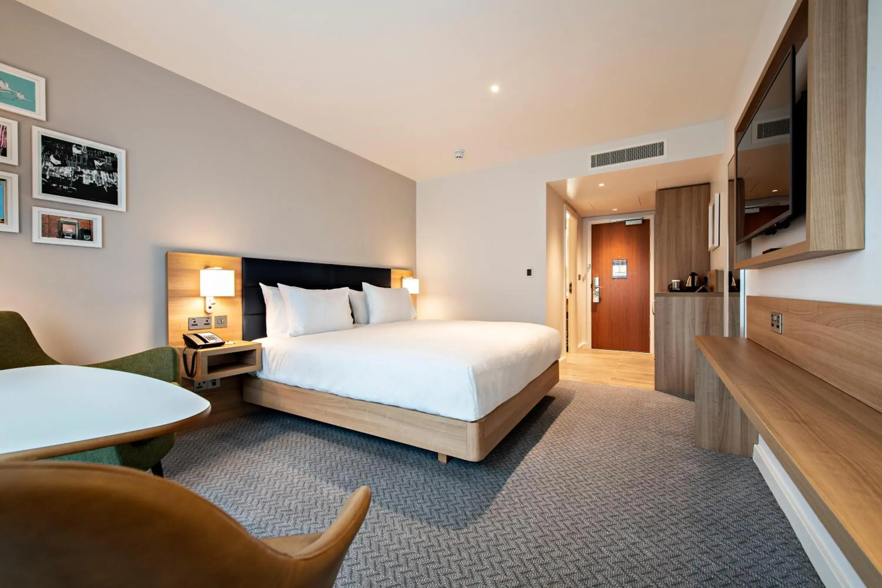 Bed in Hilton Garden Inn Abingdon Oxford Bed in Hilton Garden Inn Abingdon Oxford