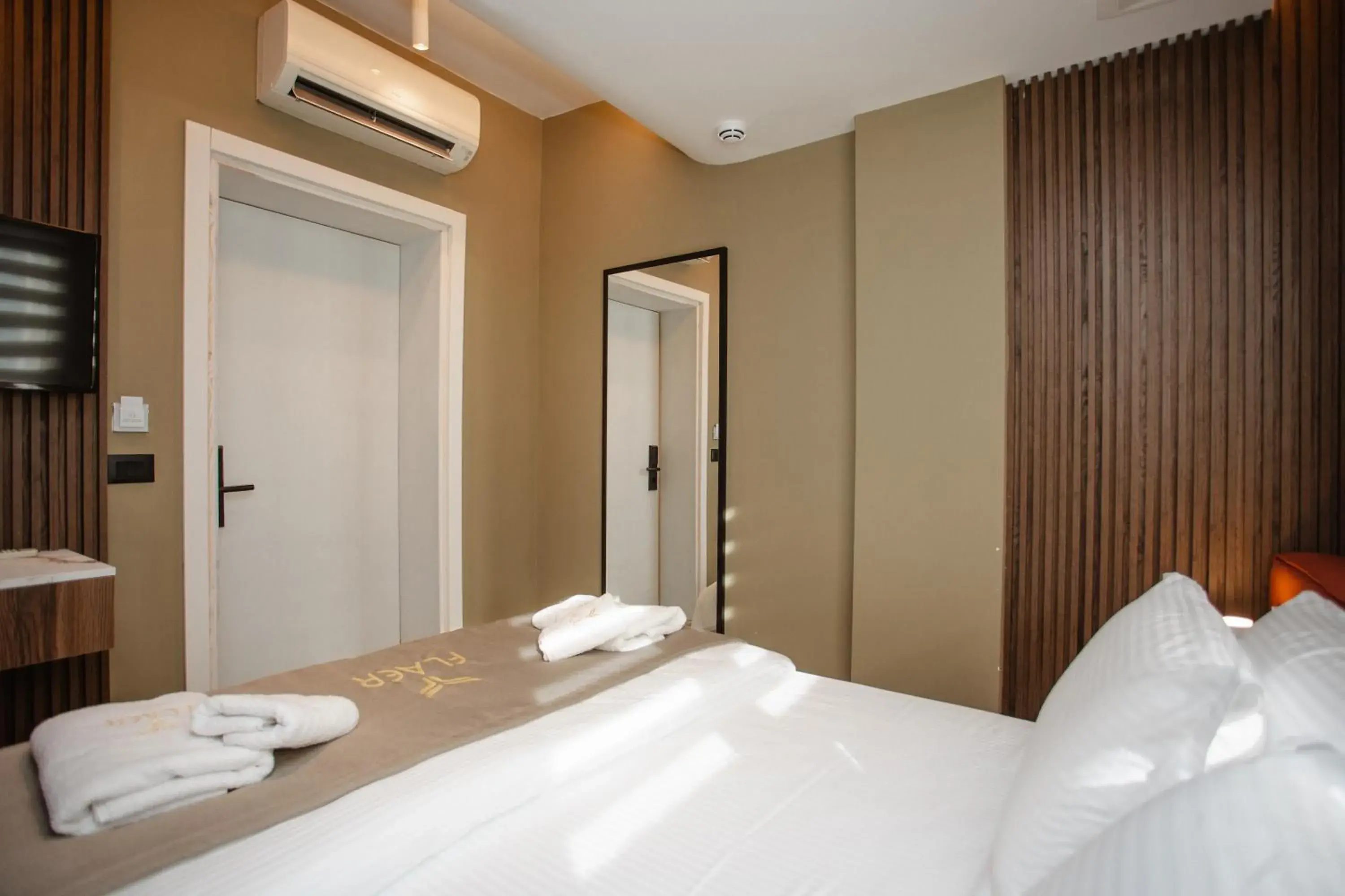 Double Room in Hotel Flaer Double Room in Hotel Flaer