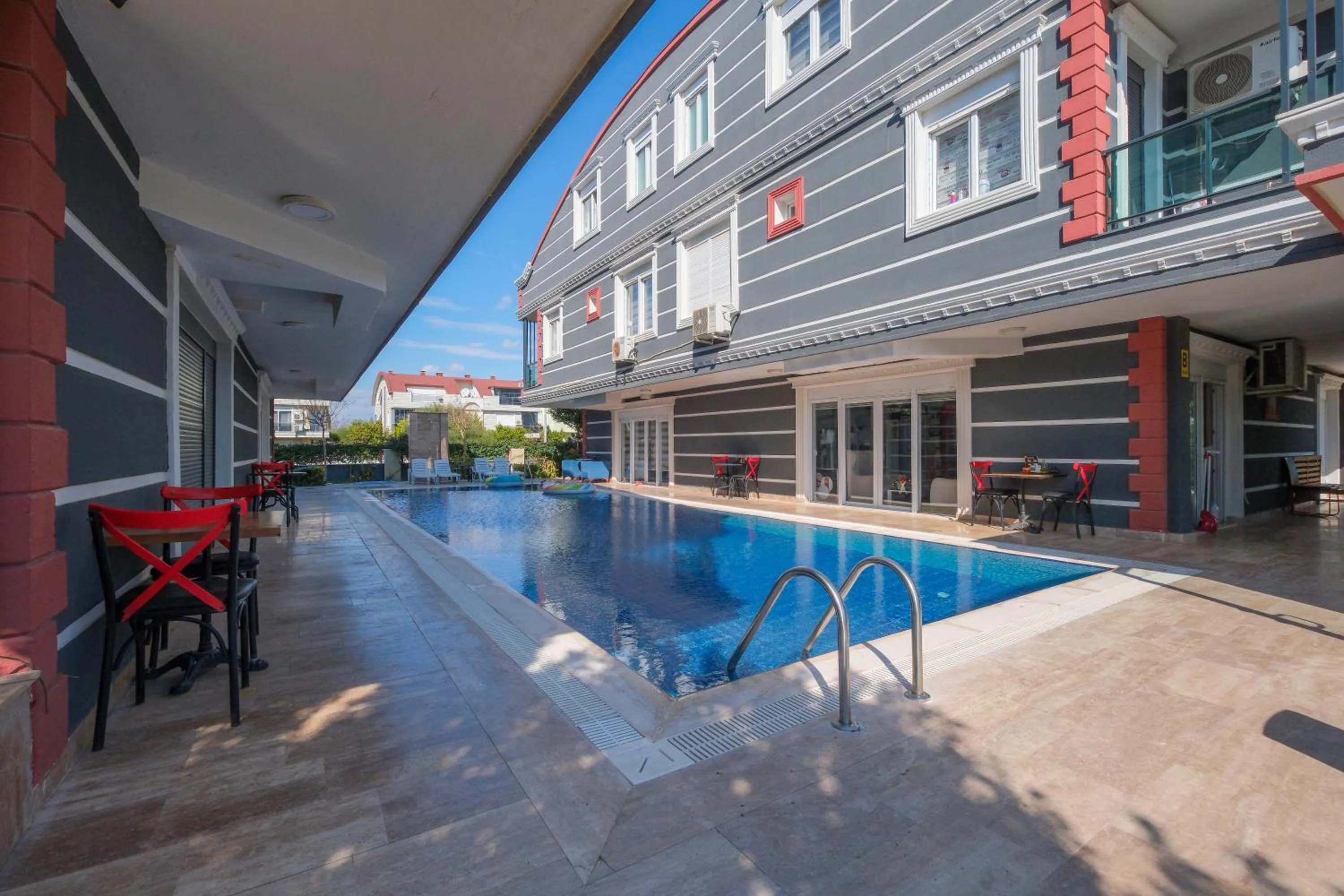 Property building in Avullar Palace Hotel