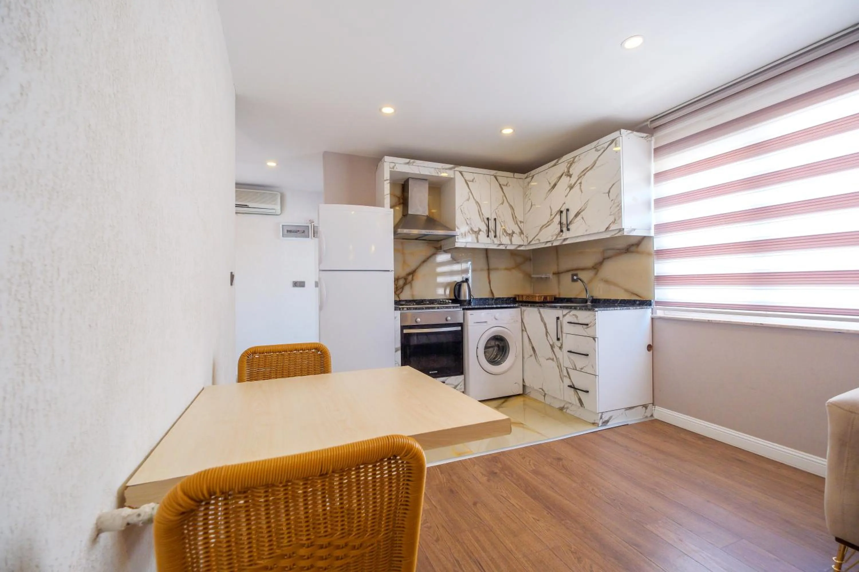 Kitchen or kitchenette in Avullar Palace Hotel