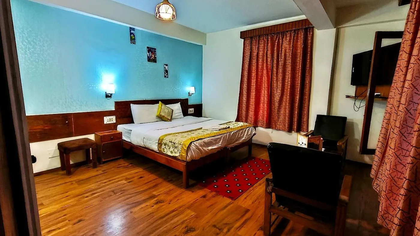 Bedroom, Bed in CS Shhandella Hotel