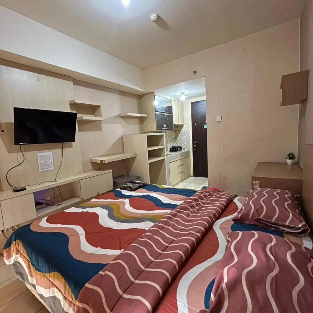 Rifai room by Serpong green view bsd