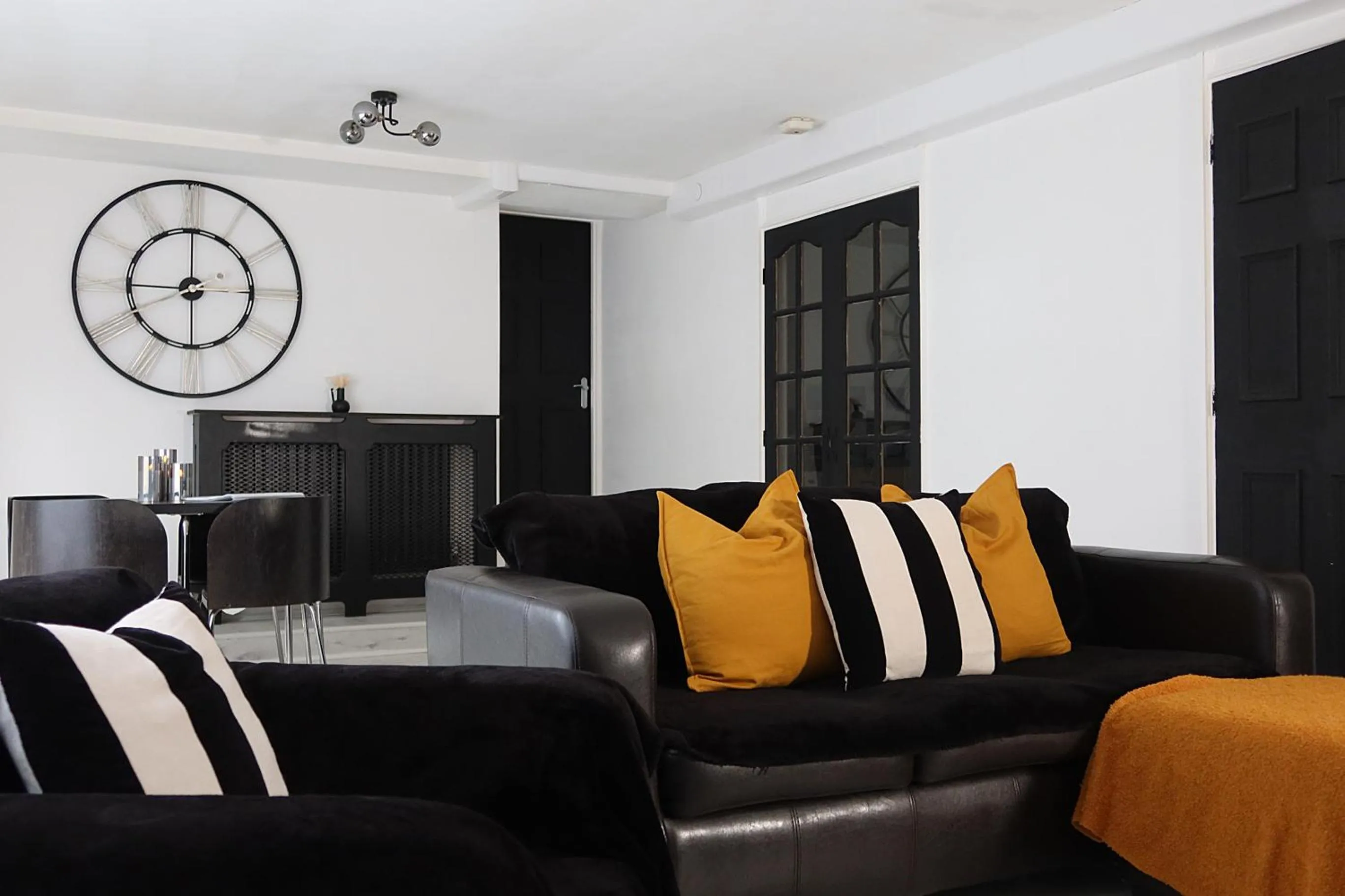 Tyne Quarters Apartment - Newcastle City Centre 3 min walk from Central Train Station