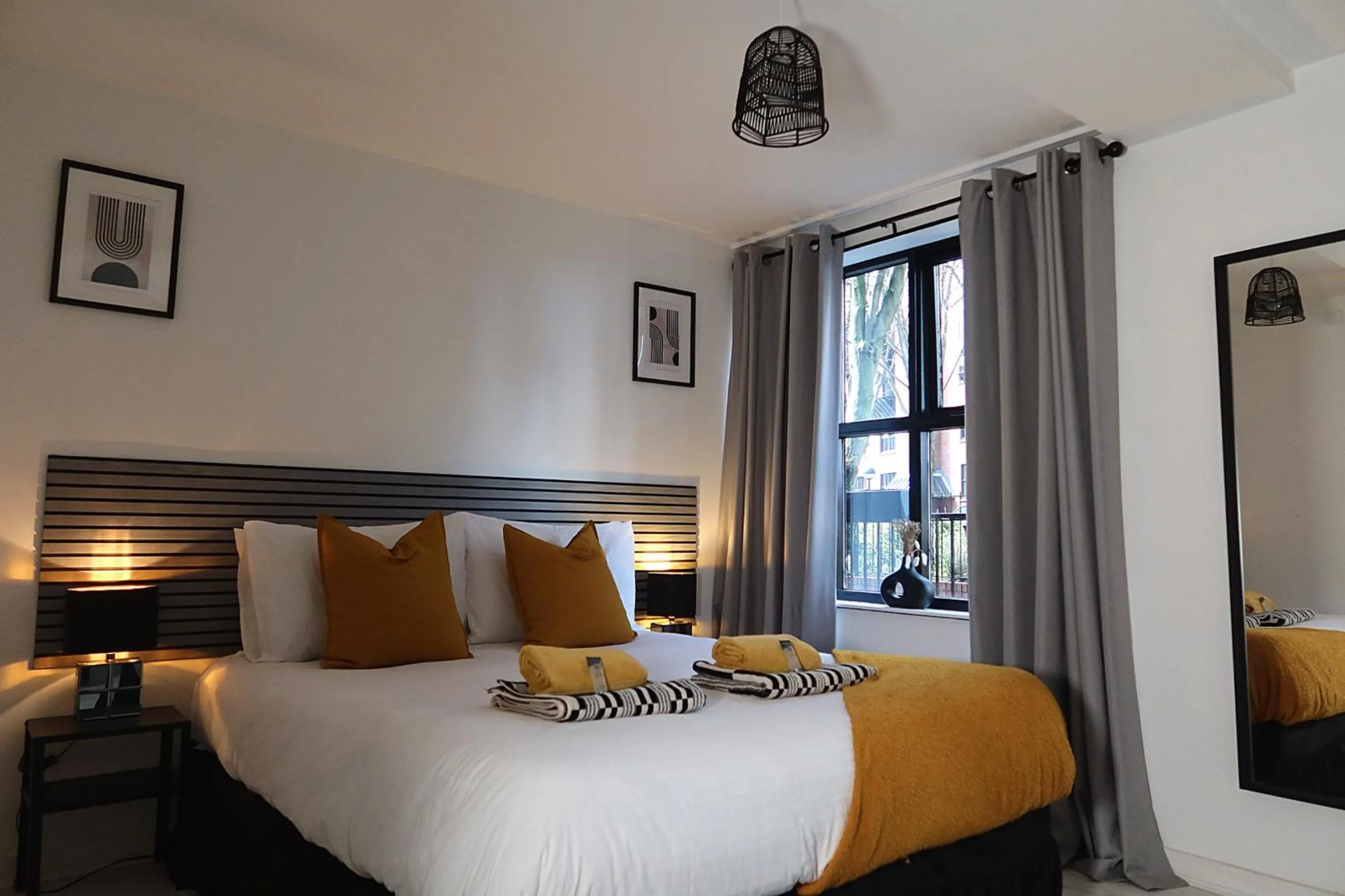 Tyne Quarters Apartment - Newcastle City Centre 3 min walk from Central Train Station