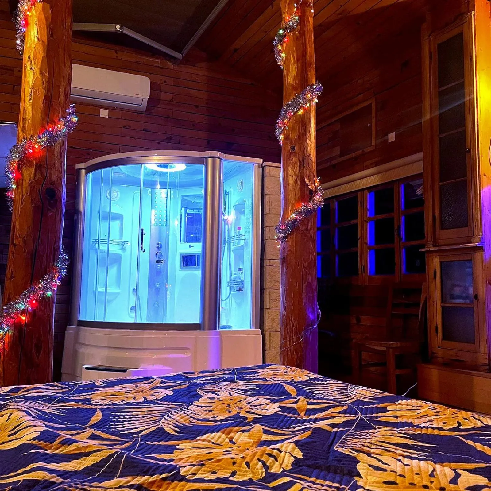 Spa and wellness centre/facilities, Bed in La Hacienda Cyprus