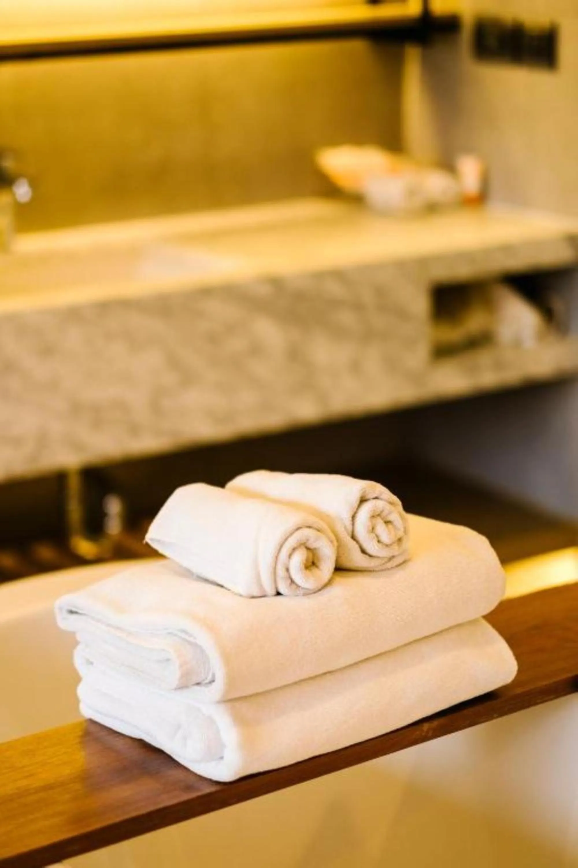 Bathroom in Hotel ECG Inn-Near Delhi IGI Airport