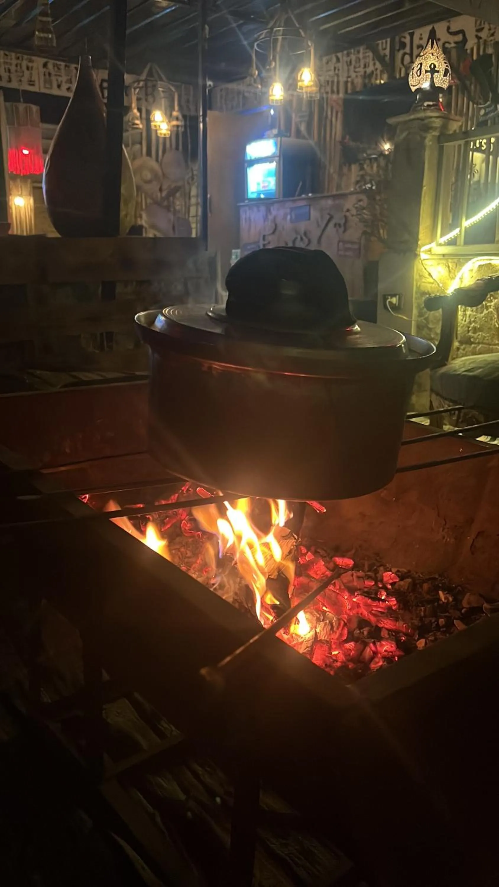 BBQ facilities in Farsha Pyramids Inn