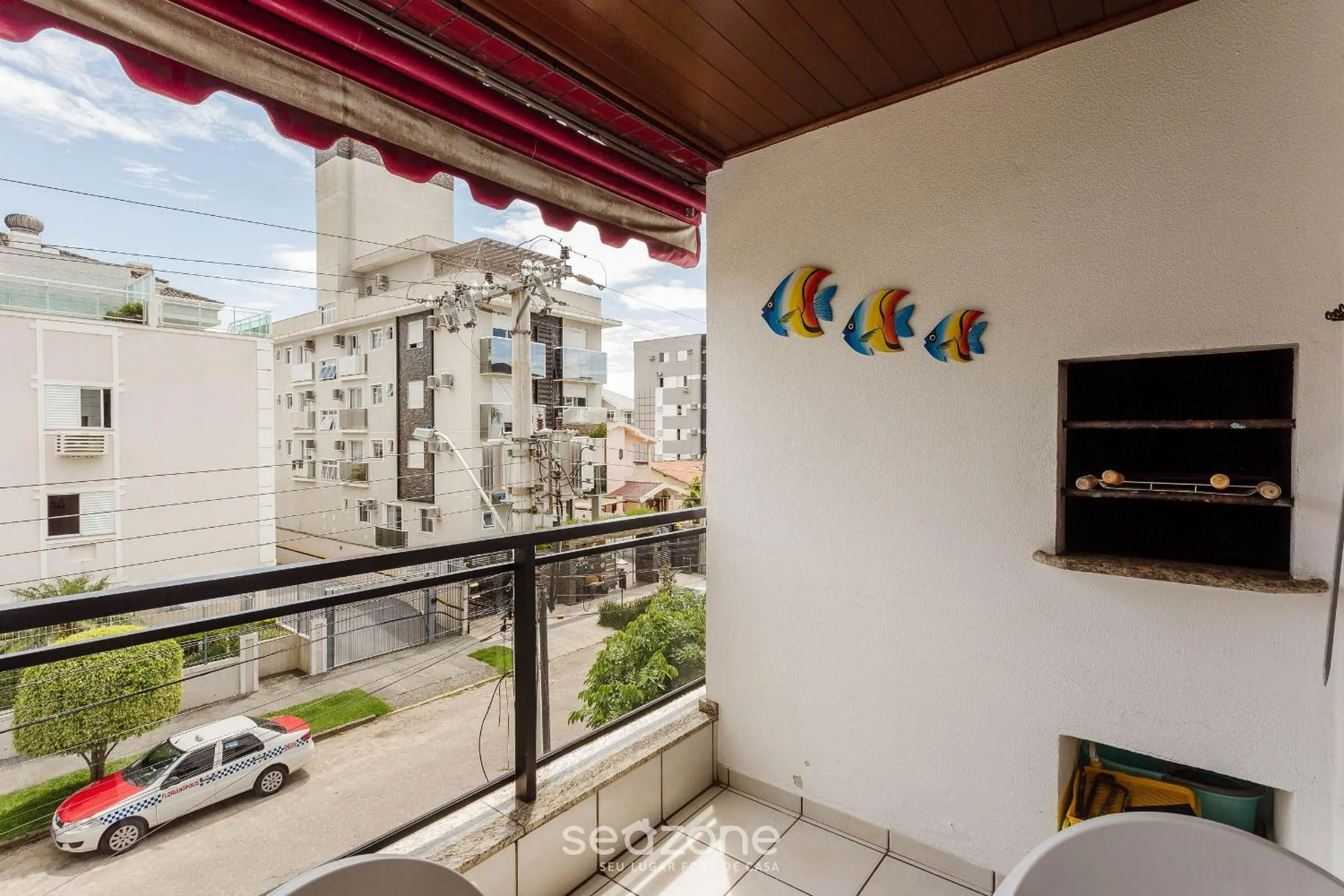Apto c Churrasq 350m da Praia Canasvieiras AAL0204
