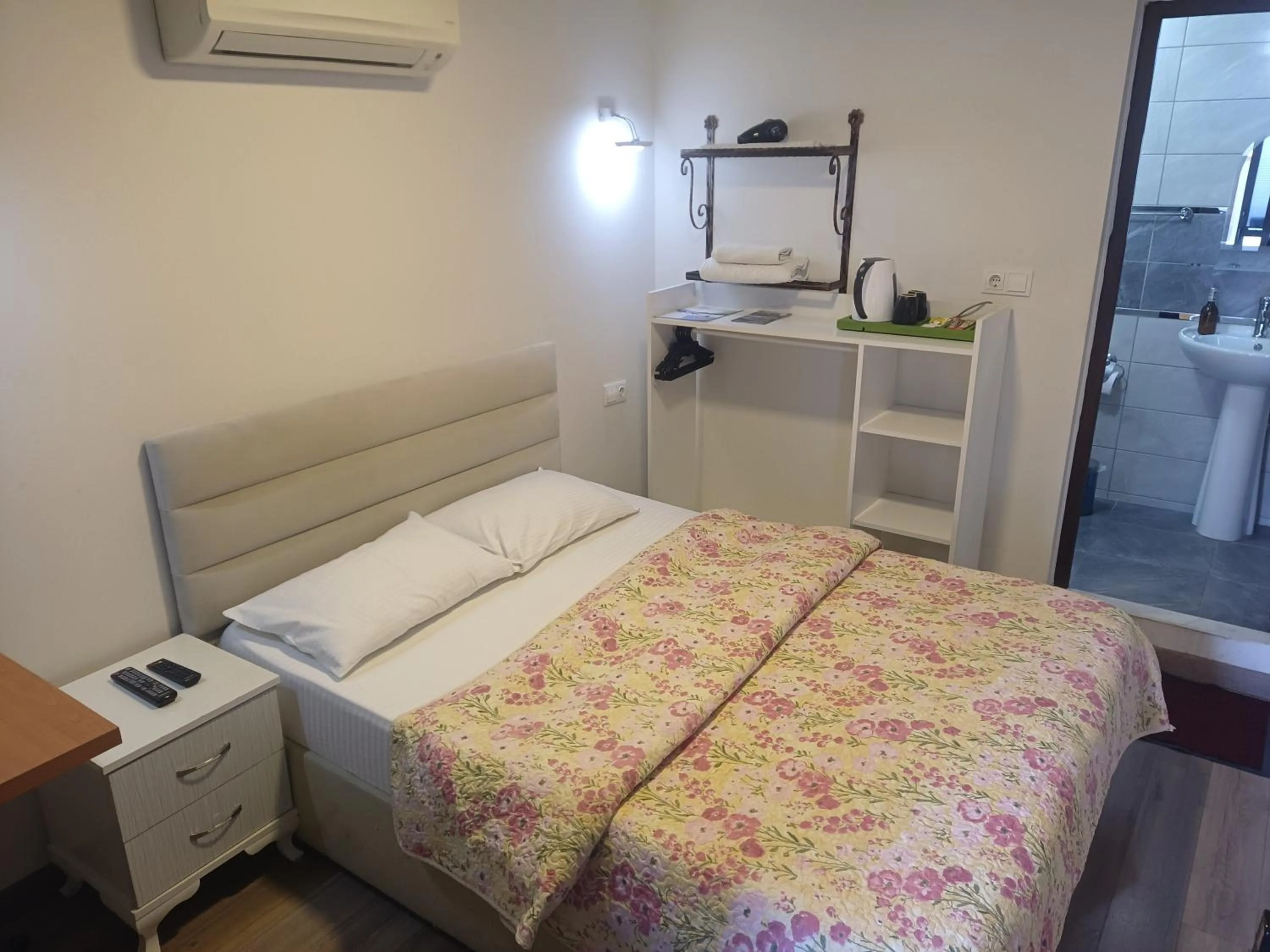 Bed in ENA Serenity Boutique Hotel Ephesus