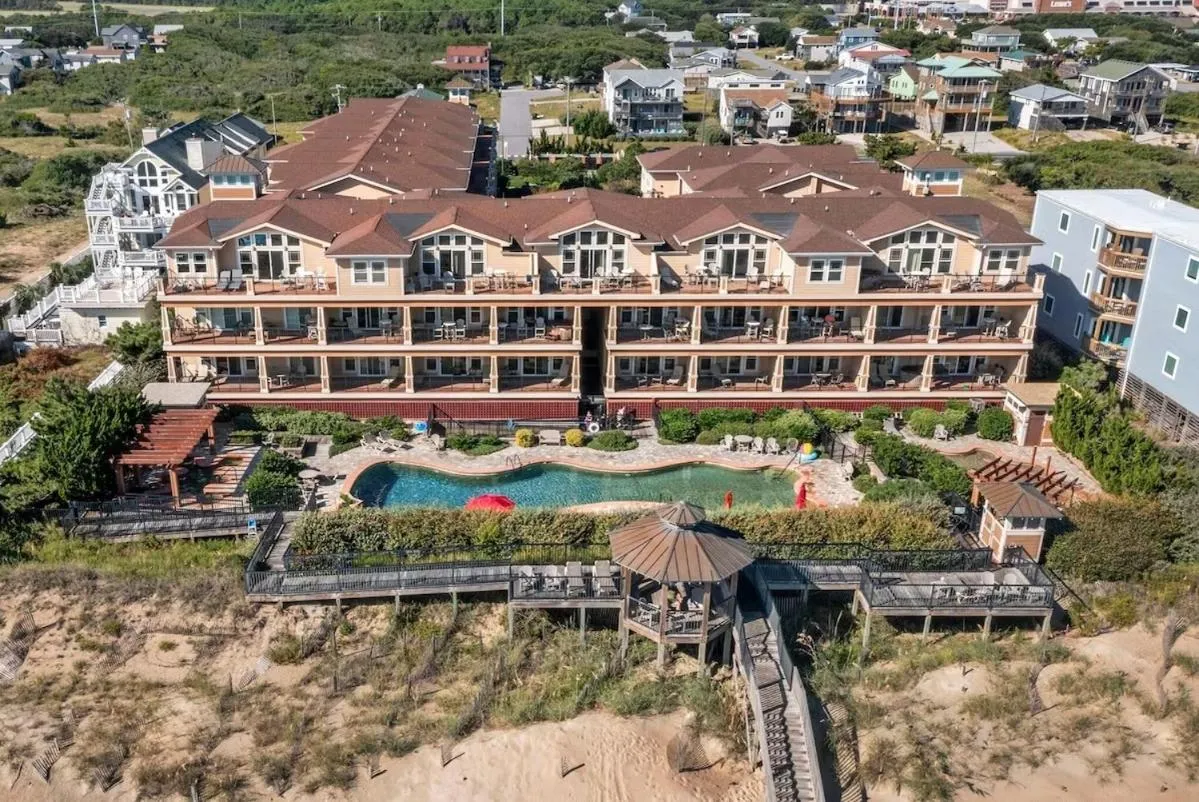 Bird's eye view in Salty Shenanigans