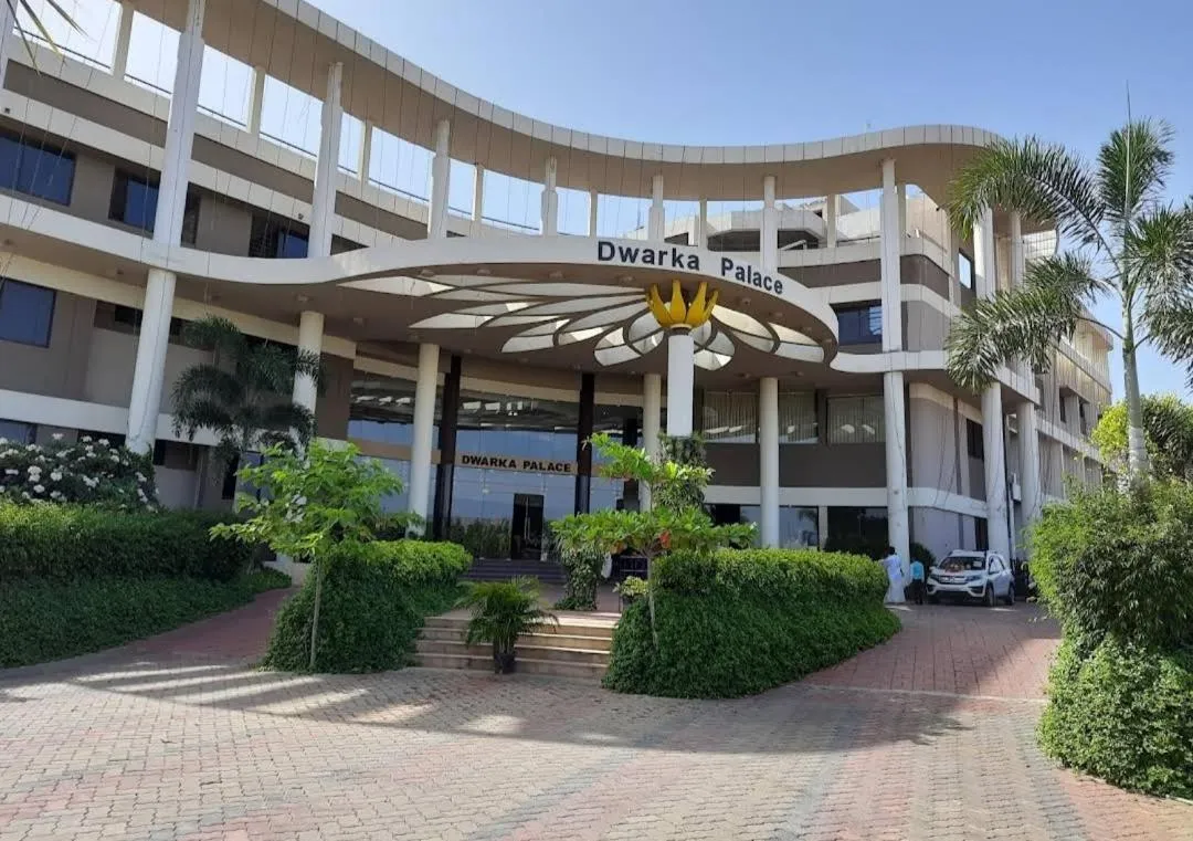 Property Building in Dwarka Palace Luxury Hotel